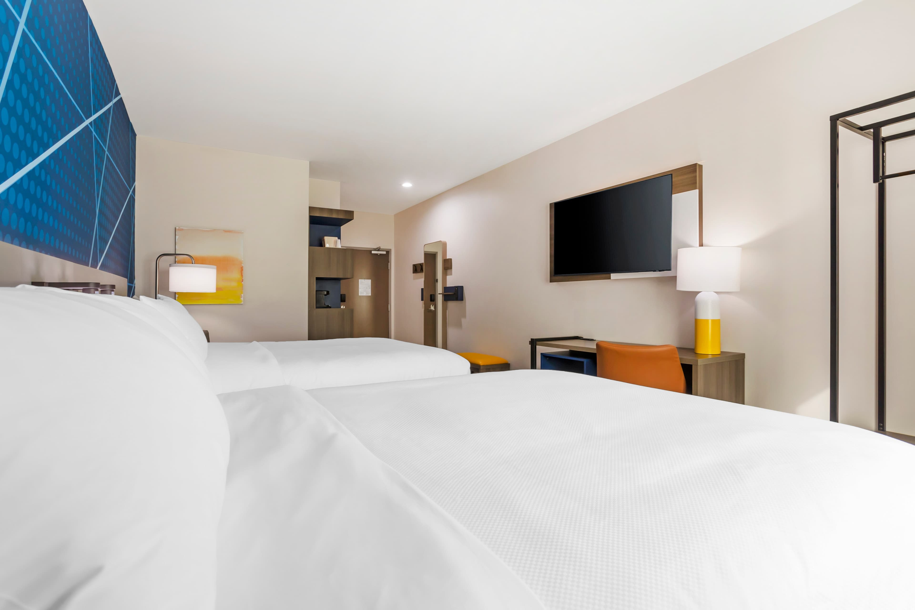 Comfort Inn & Suites Huntsville Near University — 8