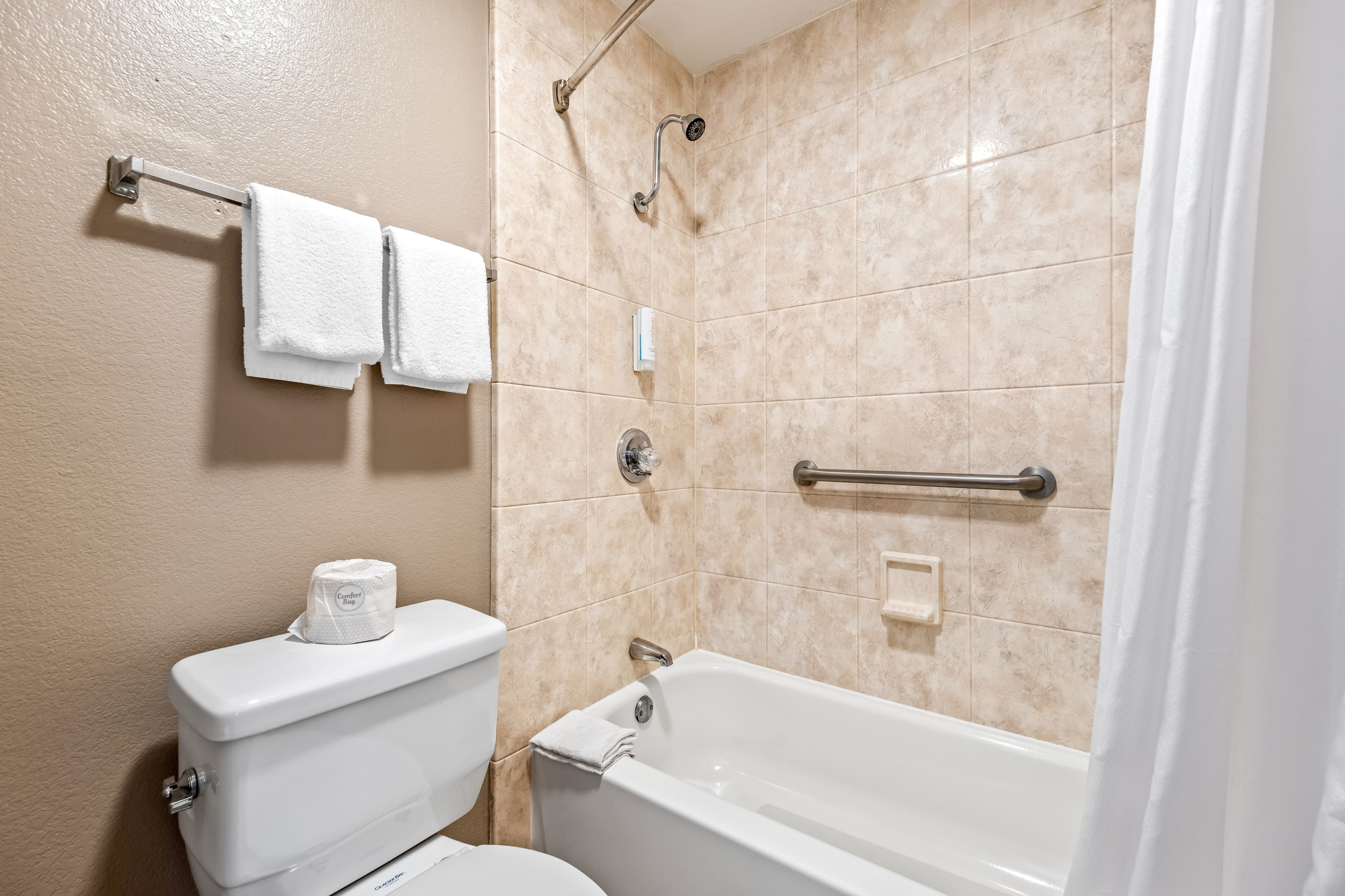 Econo Lodge Childress — 25