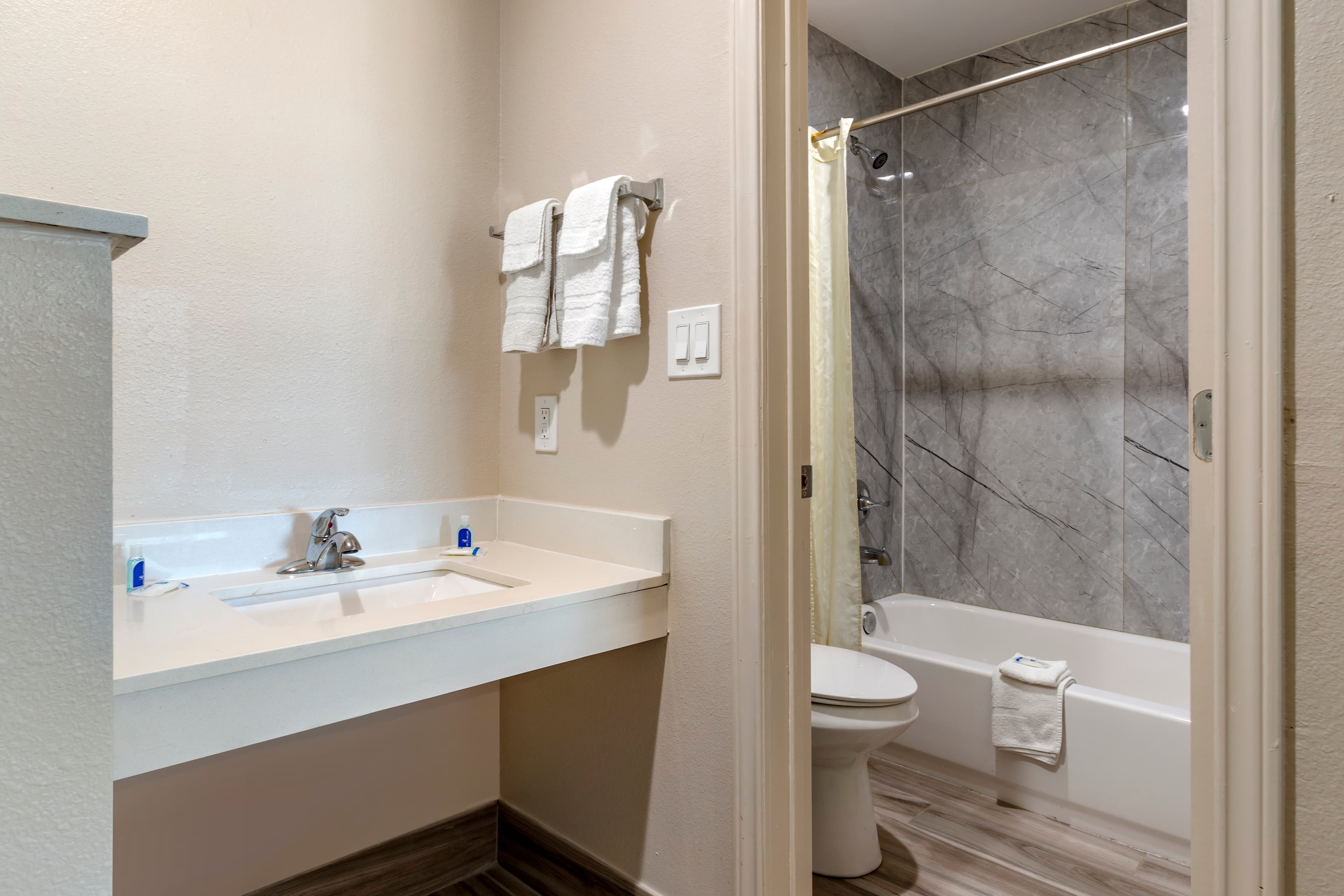 Rodeway Inn Caldwell — 10