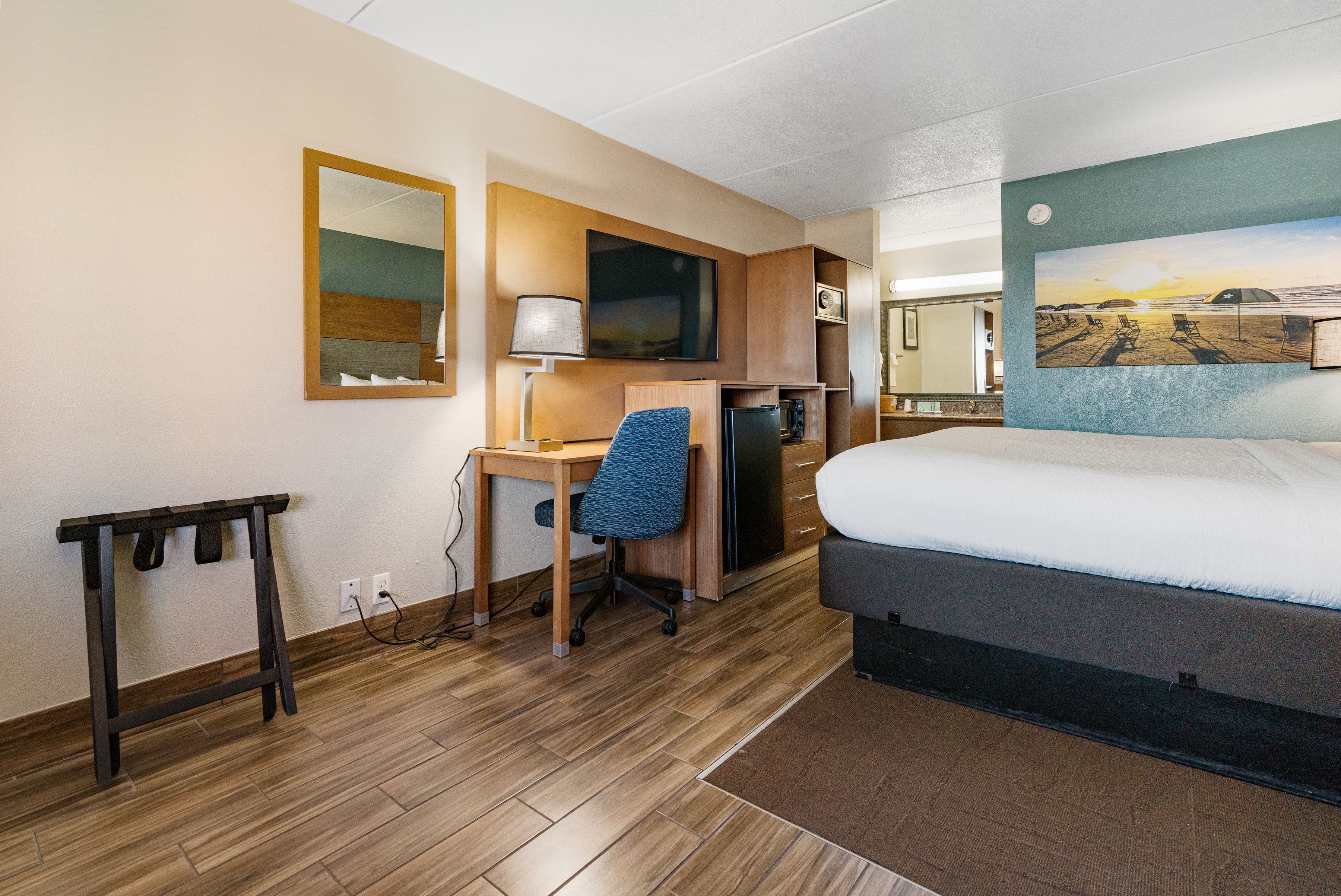 Clarion Pointe Galveston - Beachfront — 18