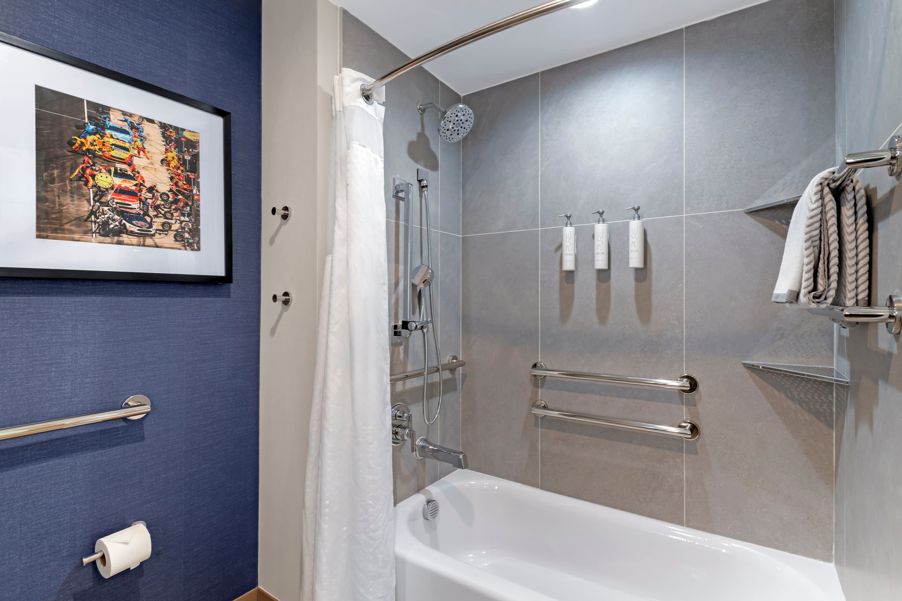 Cambria Hotel Northlake Conference Center - Roanoke — 6
