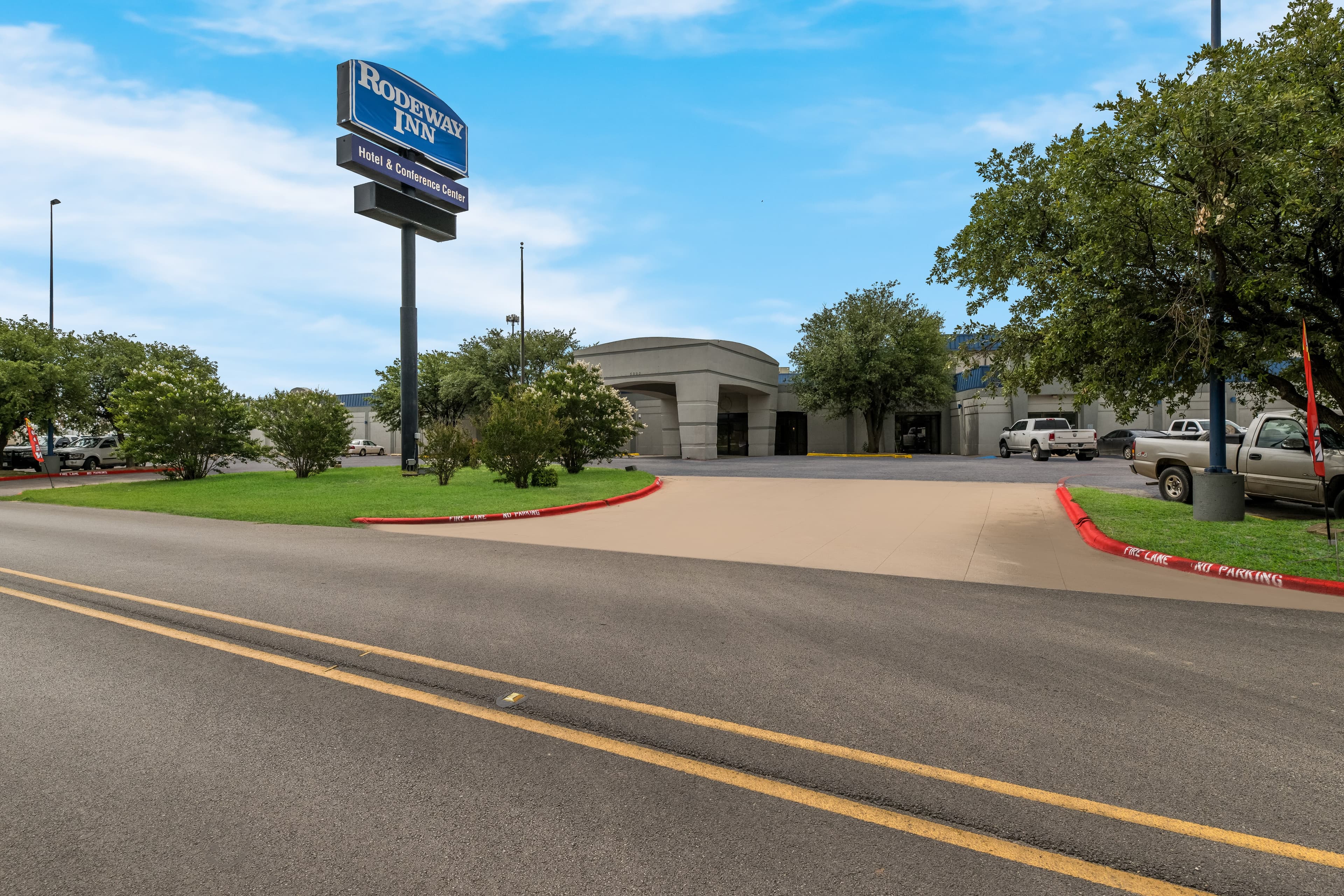 Rodeway Inn Abilene West - Image 1