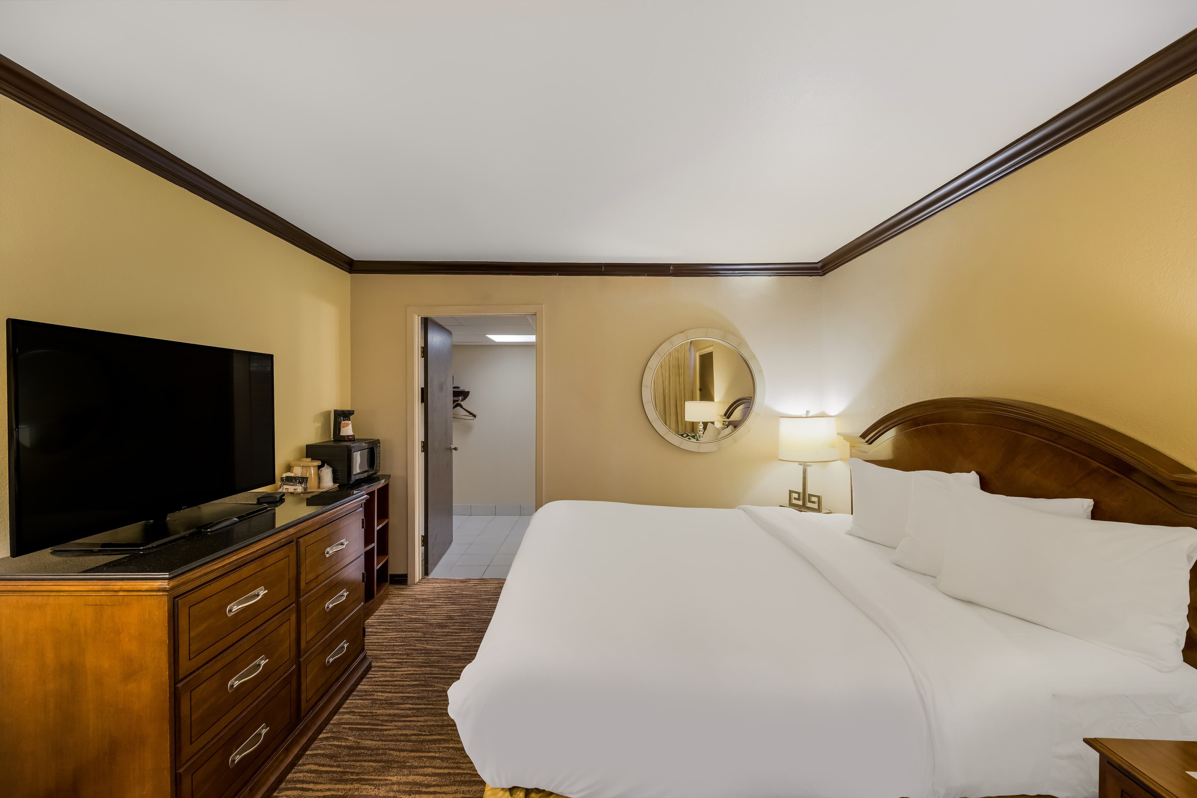 Rodeway Inn Abilene West - Image 5