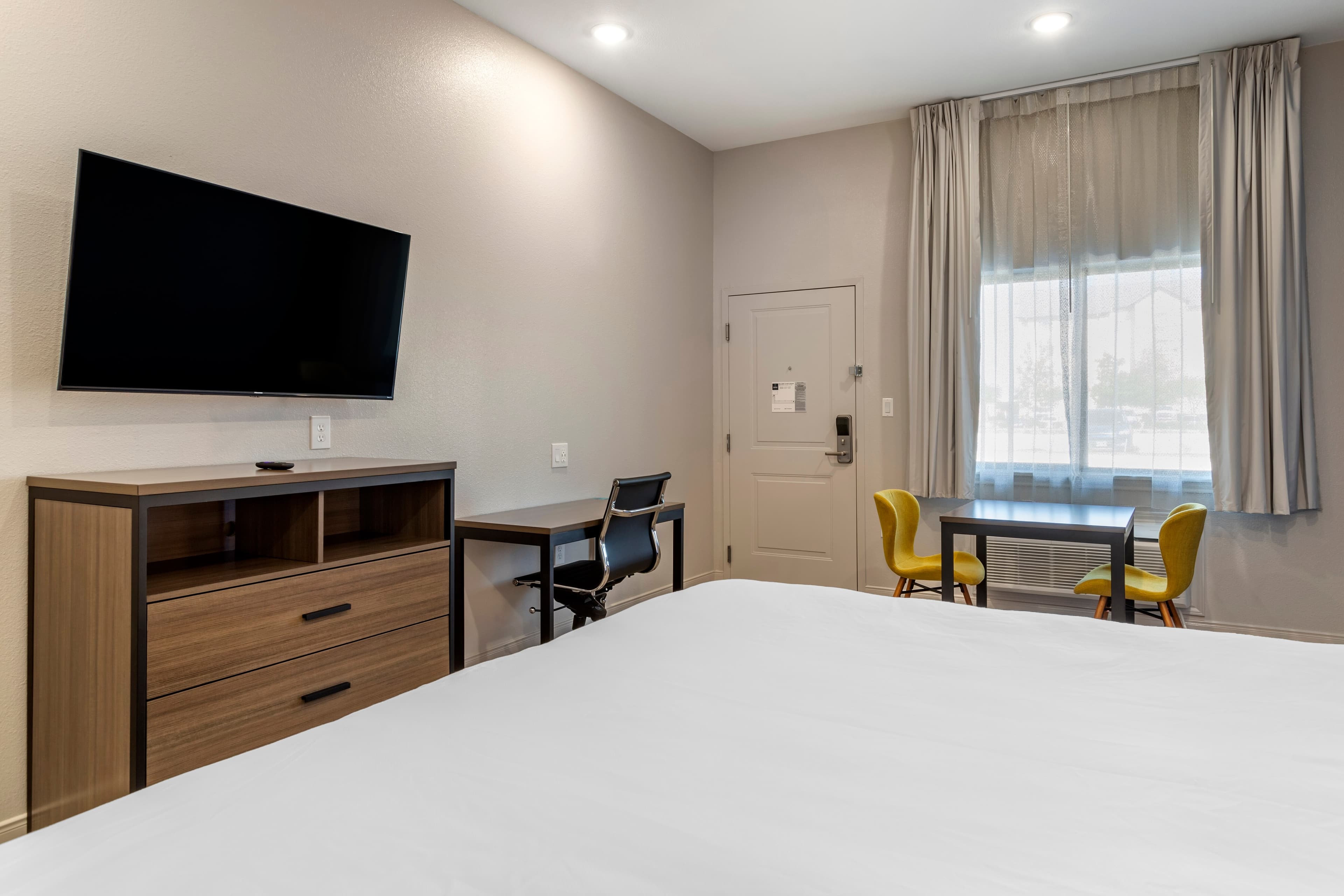 Clarion Pointe Port Arthur-Beaumont South — 12