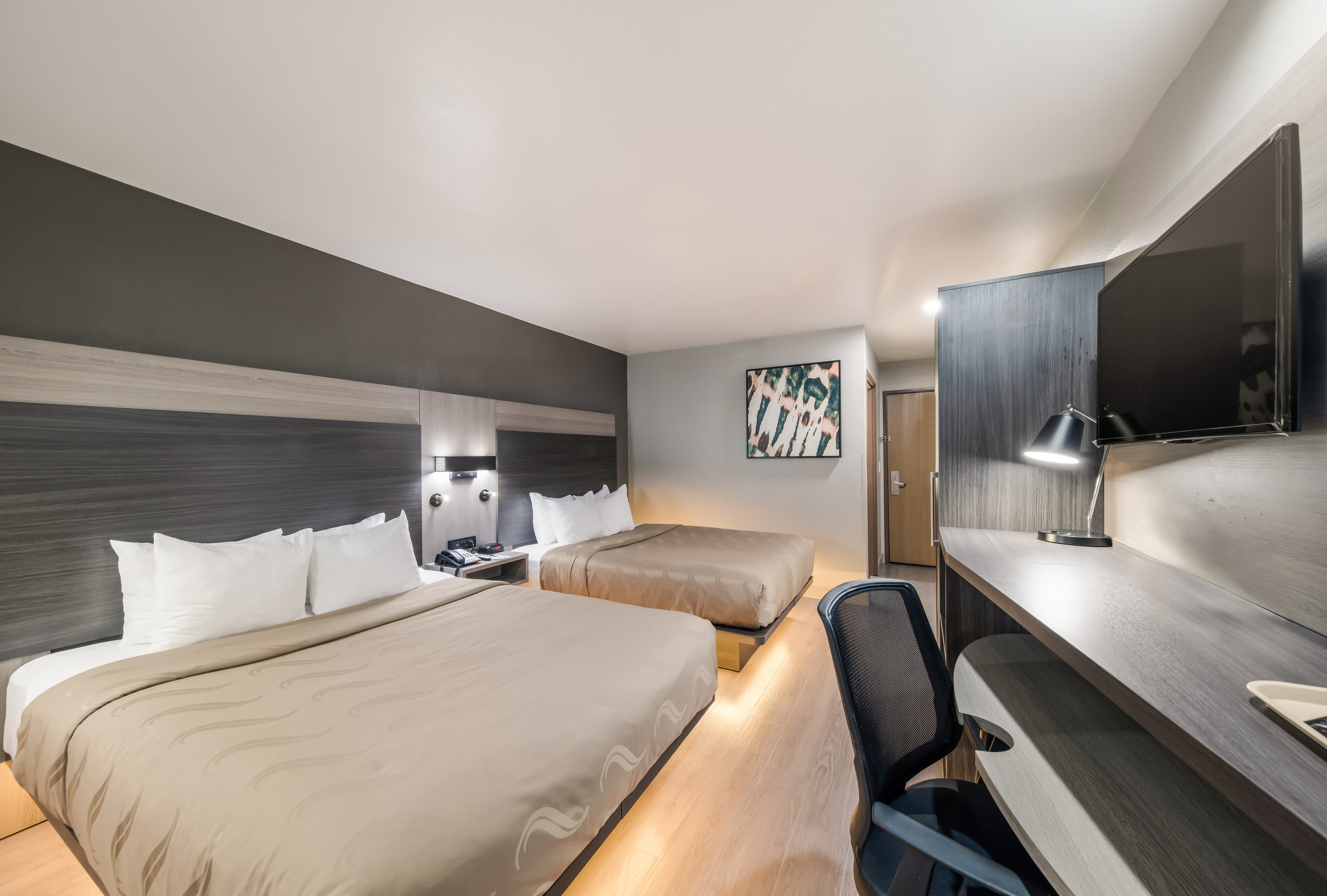Quality Inn & Suites North Mesquite I-30 — 12