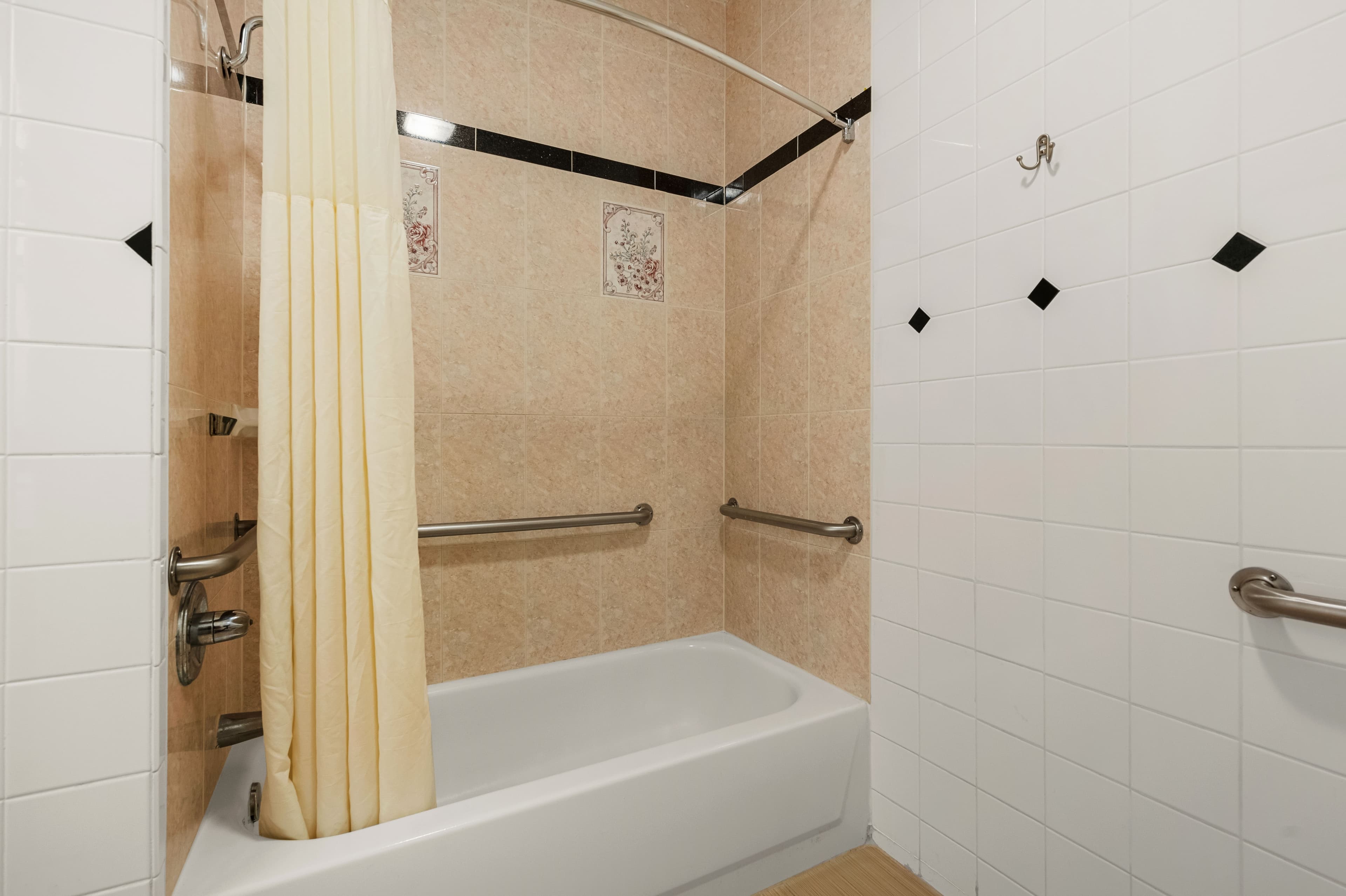 Quality Inn & Suites Houston Northwest - Cypress — 26