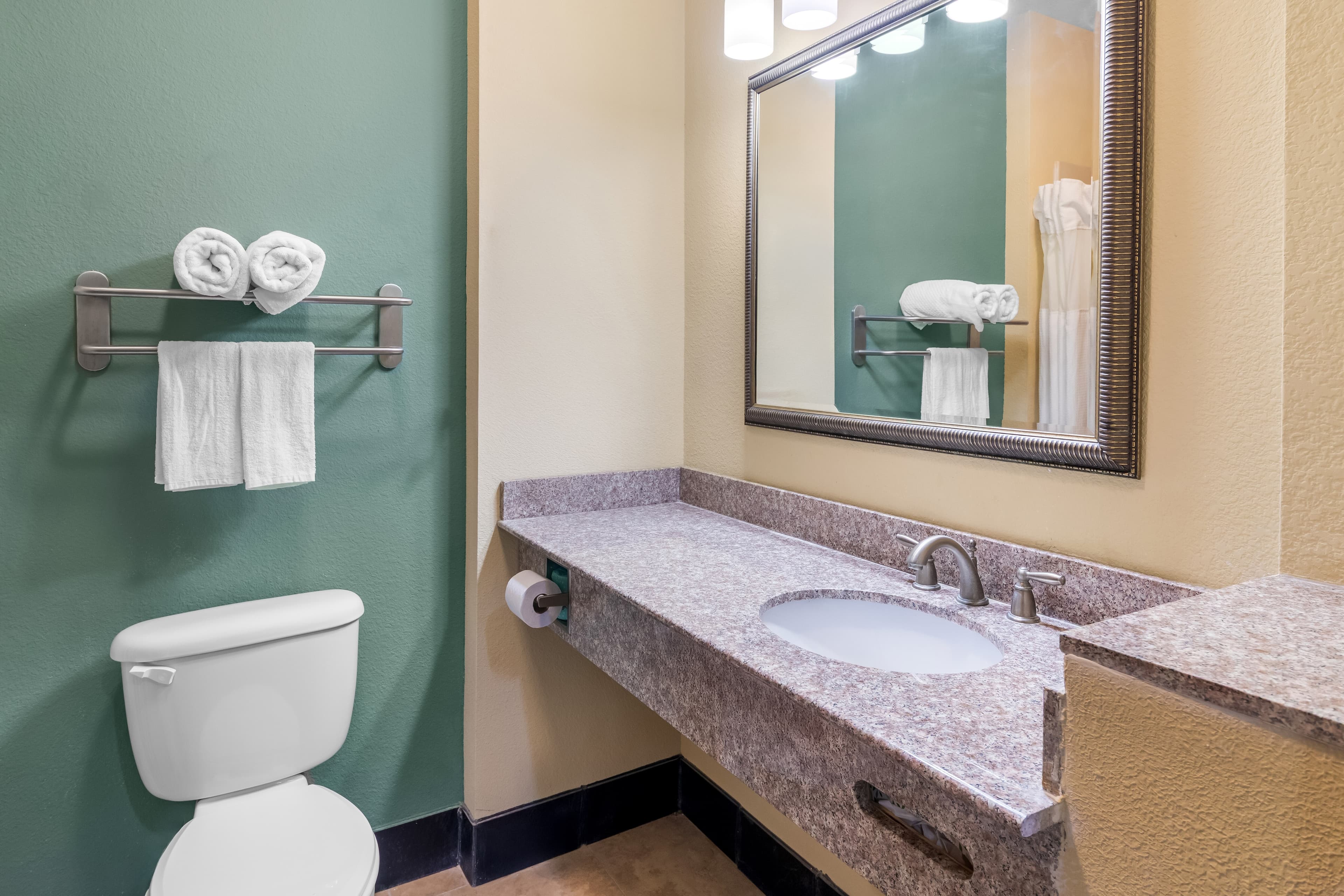 Quality Inn & Suites - Marlin — 43