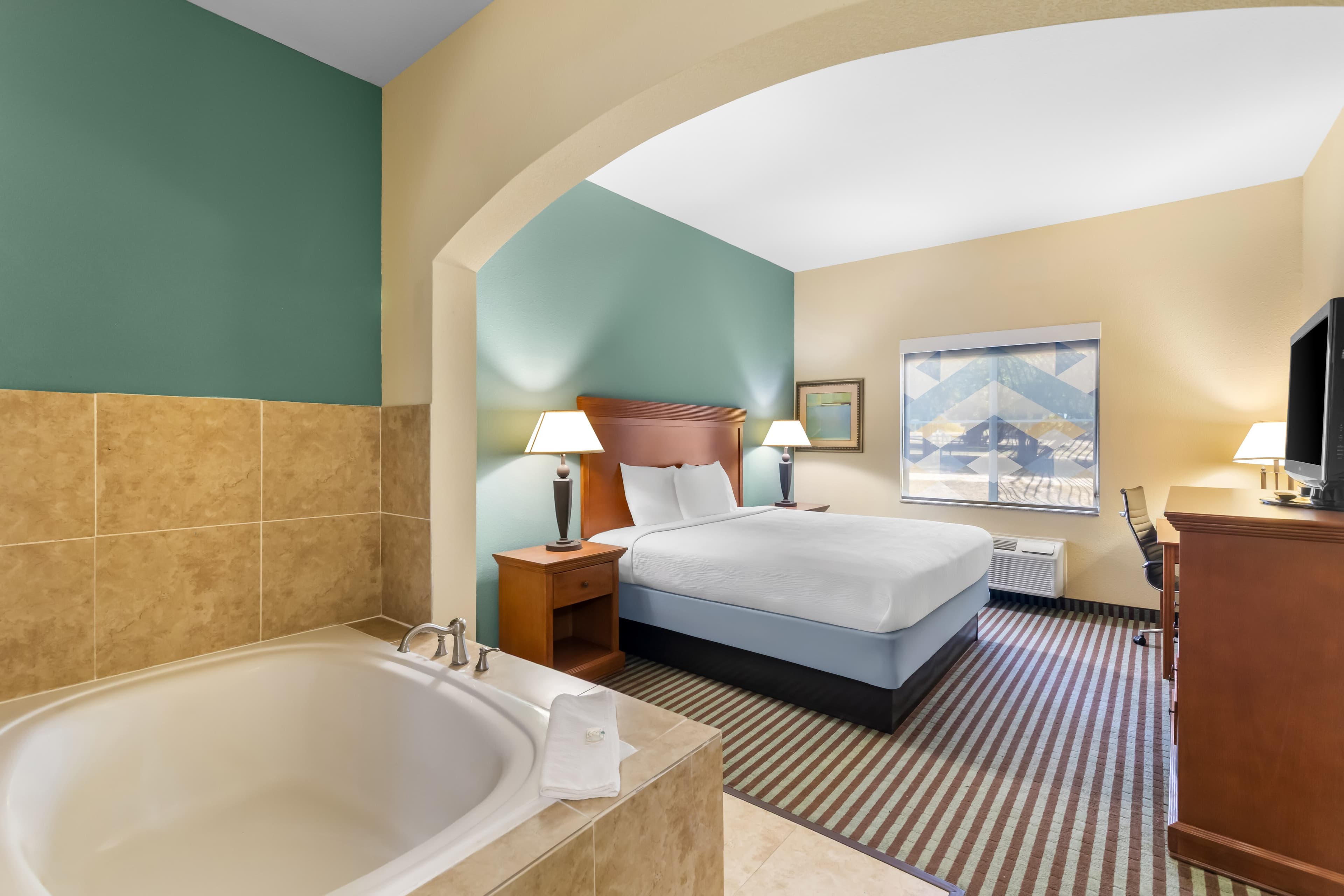 Quality Inn & Suites - Marlin — 19