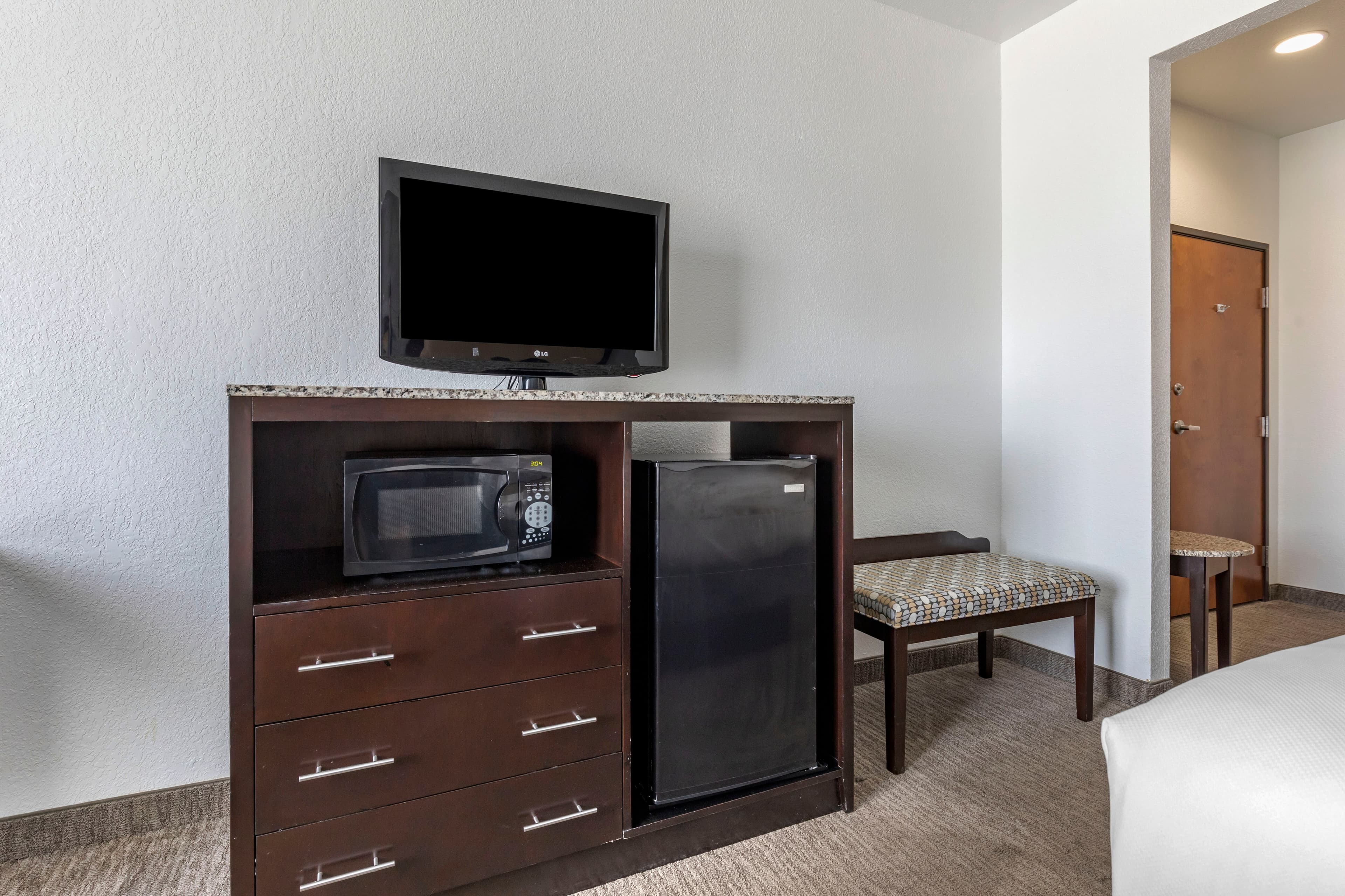 Comfort Inn & Suites Gatesville — 17