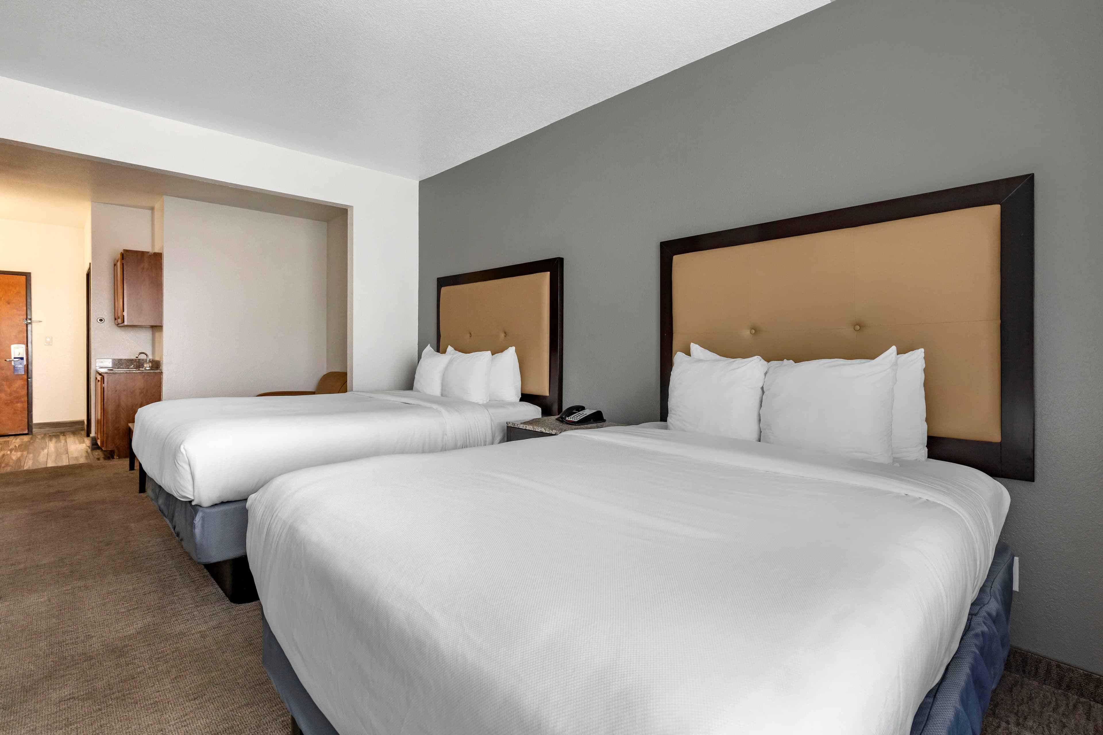 Comfort Inn & Suites Gatesville — 18