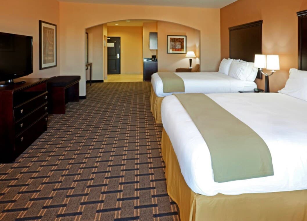 Comfort Inn & Suites Dallas Medical-Market Center — 18