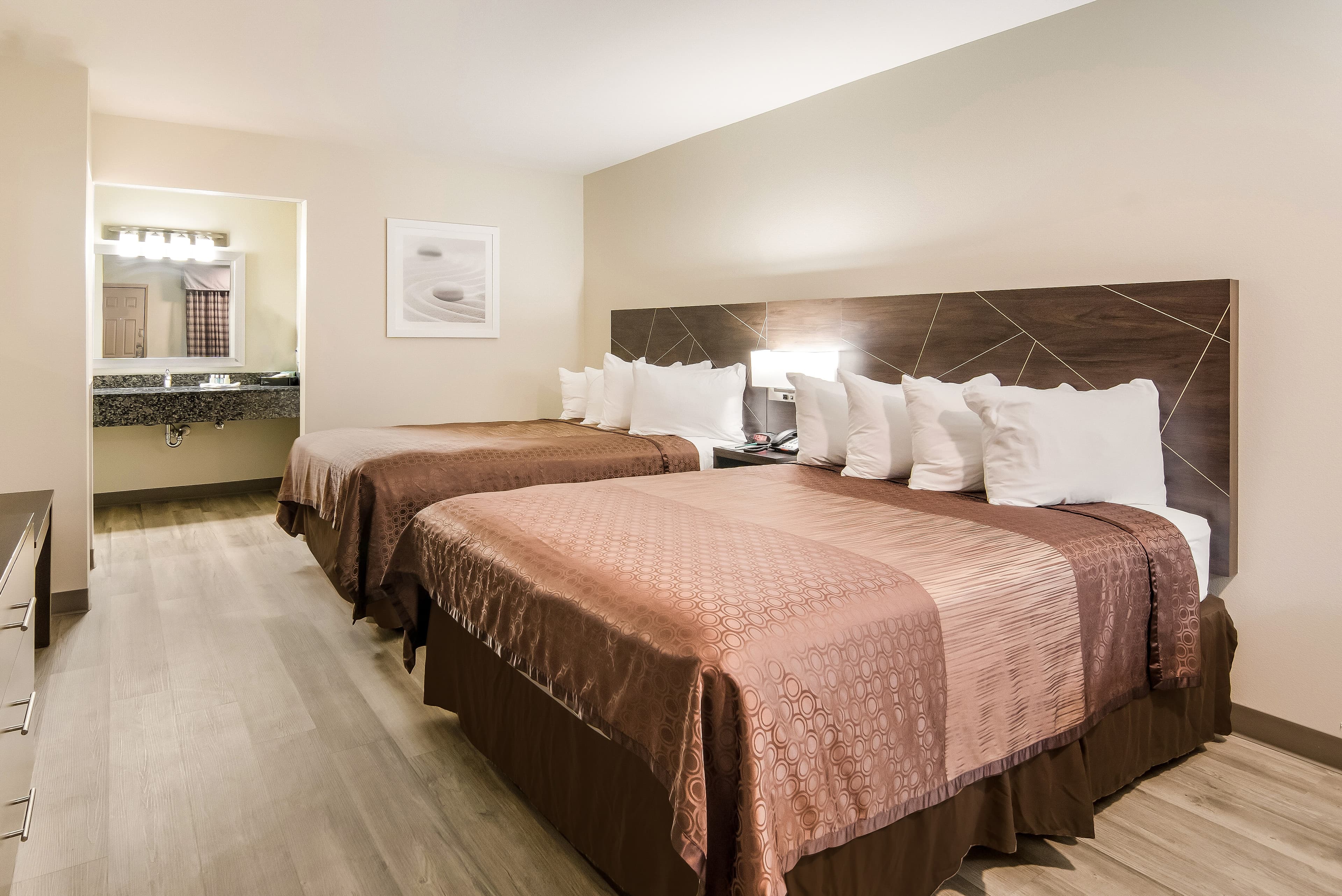 Quality Inn & Suites Dallas-Cityplace — 27