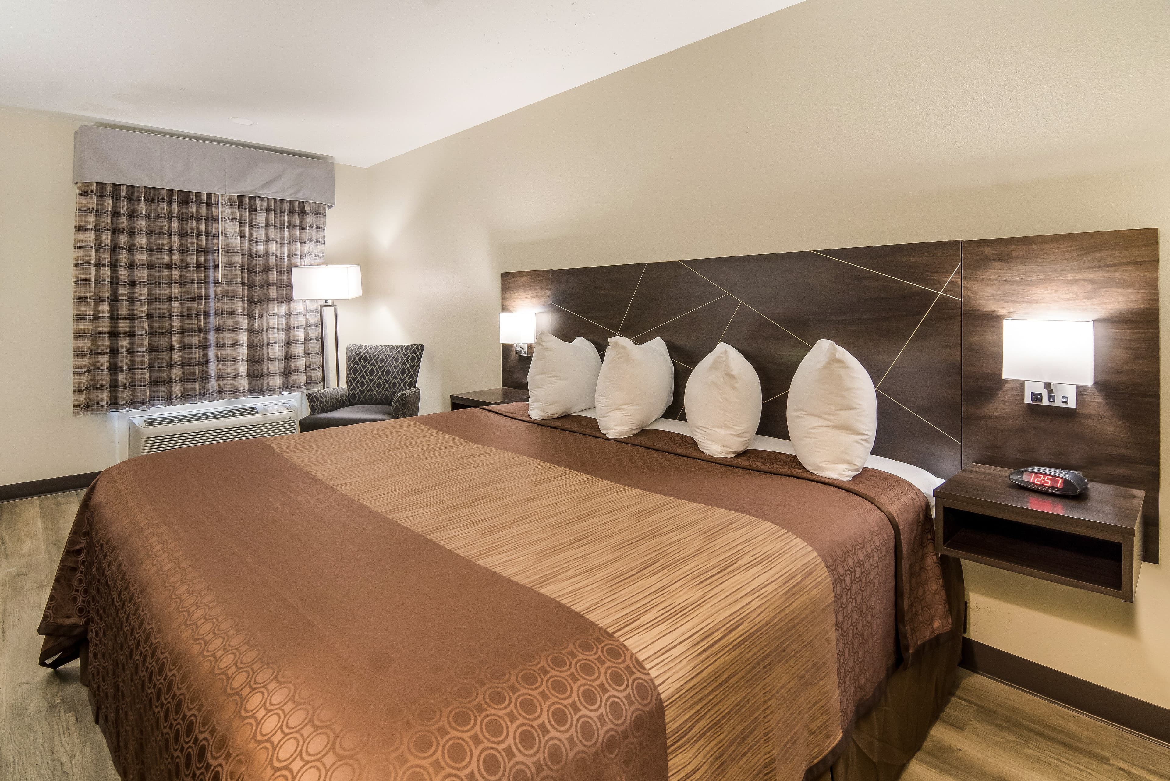 Quality Inn & Suites Dallas-Cityplace — 32