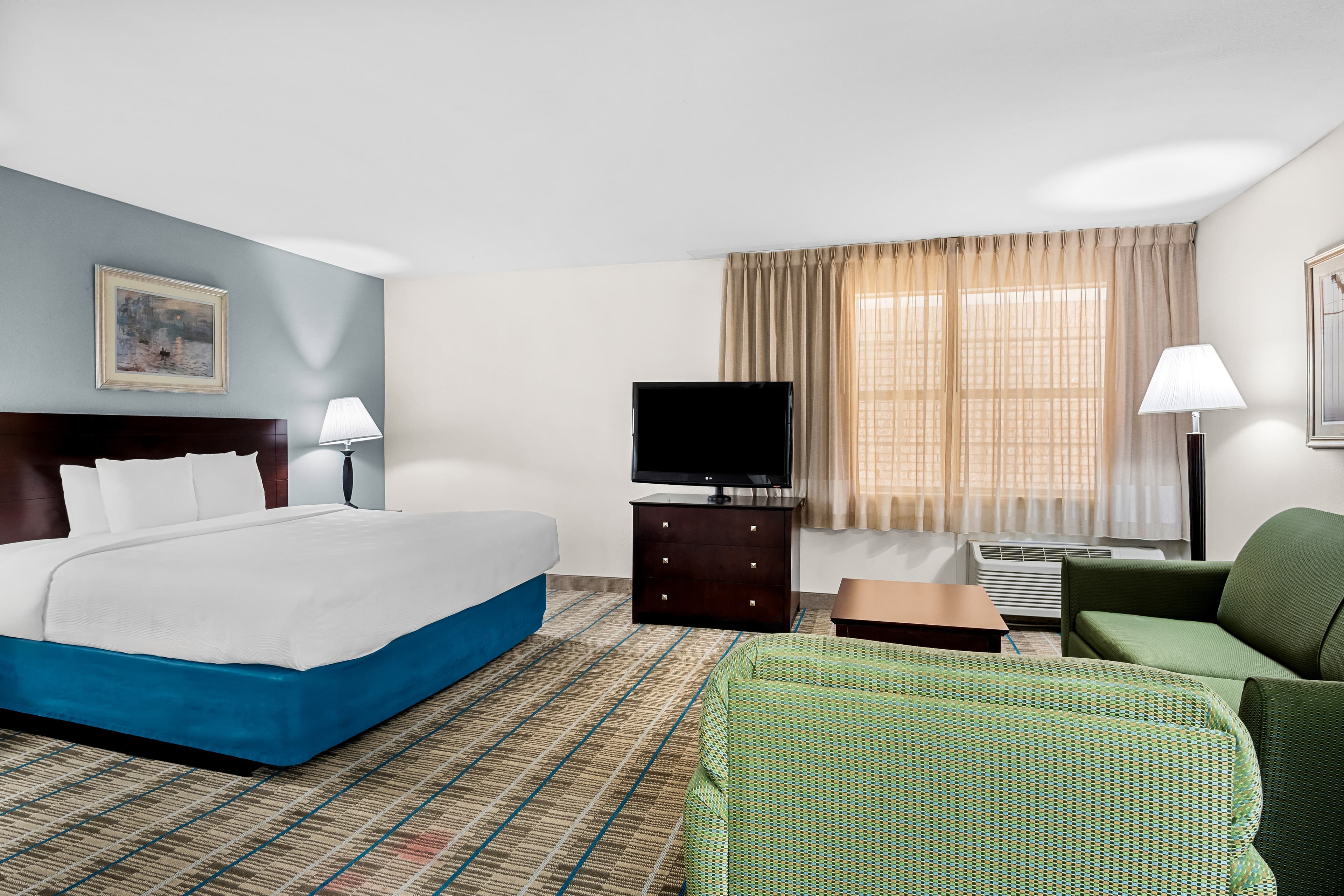 MainStay Suites Addison-Dallas - Image 2