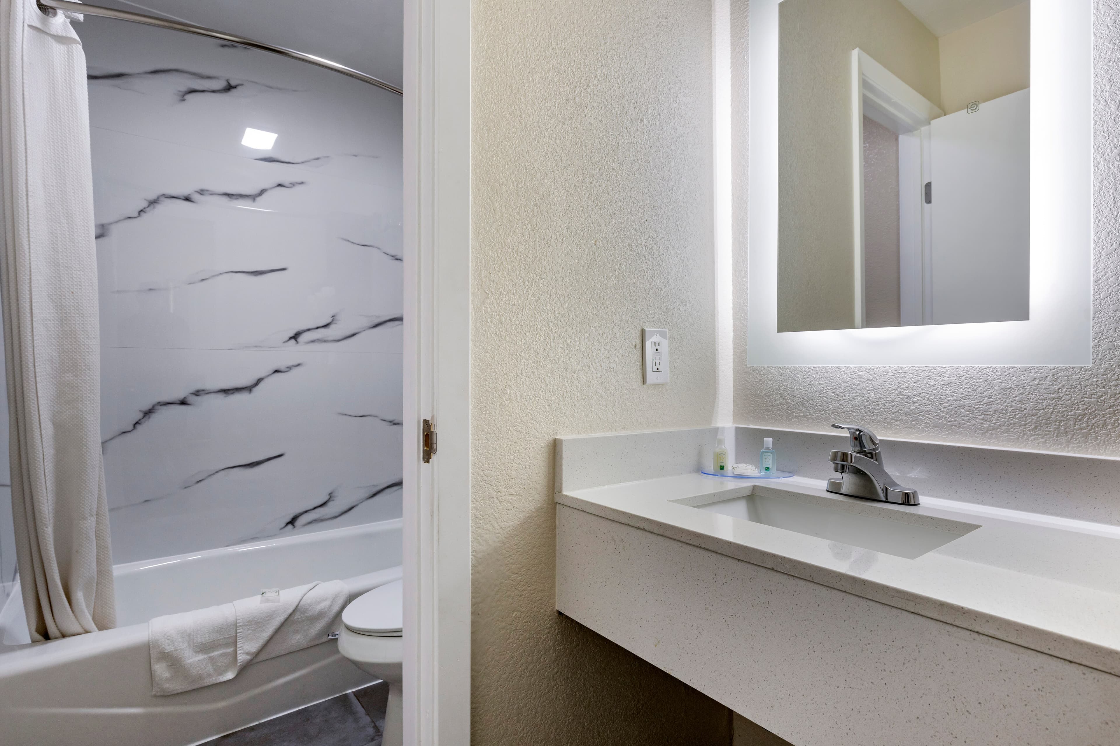 Quality Inn Cameron — 19