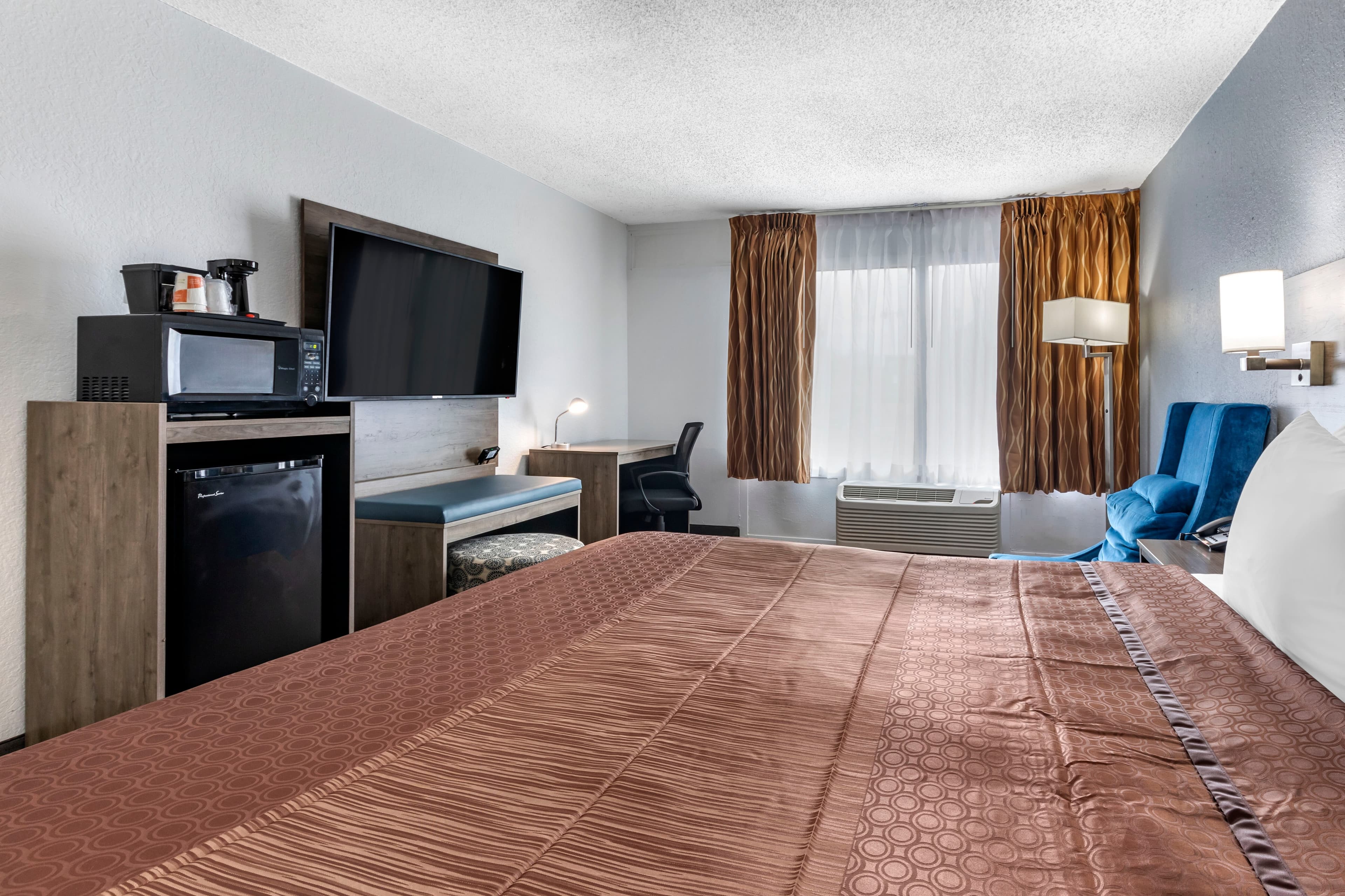 Quality Inn & Suites Sulphur Springs — 42
