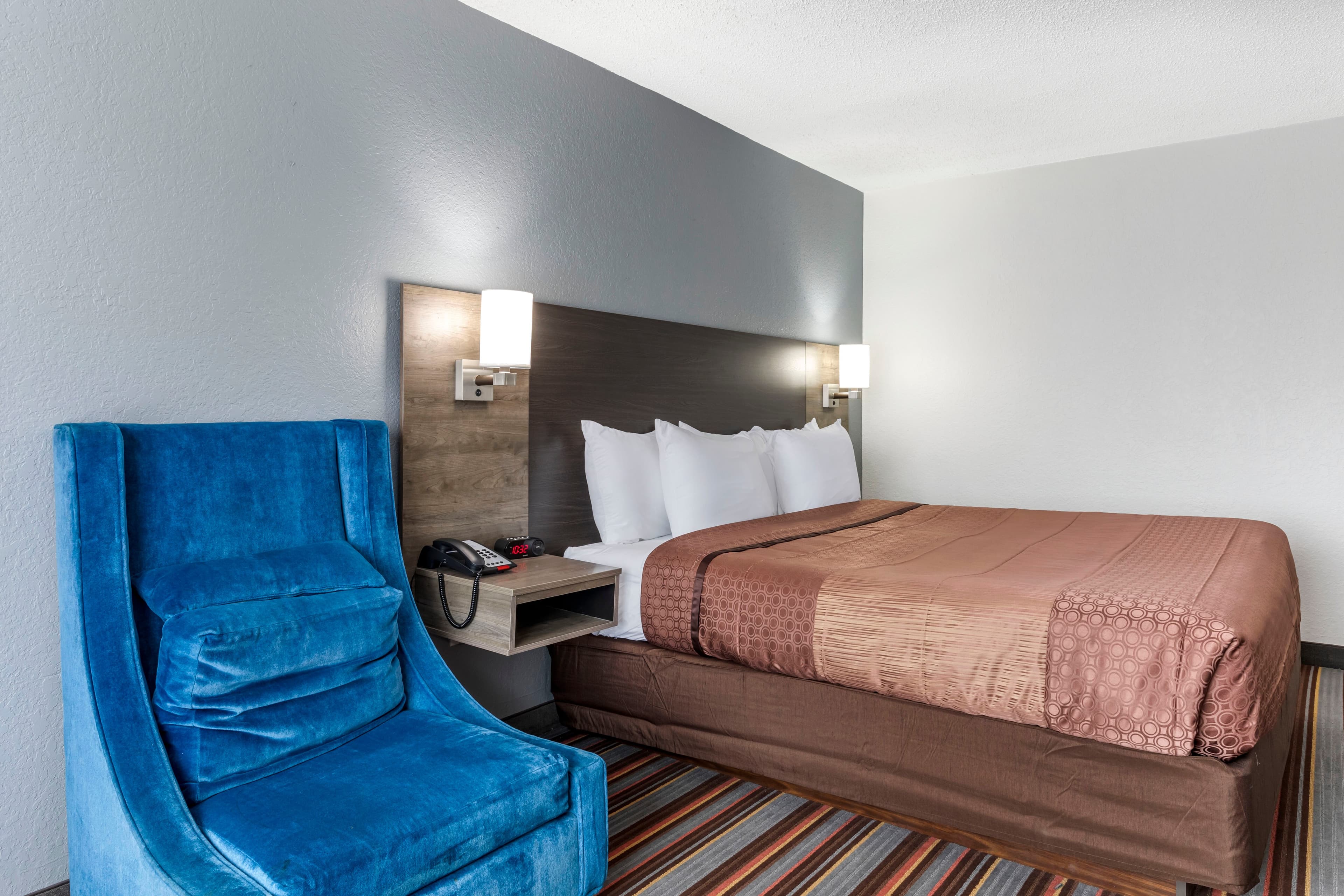 Quality Inn & Suites Sulphur Springs — 43