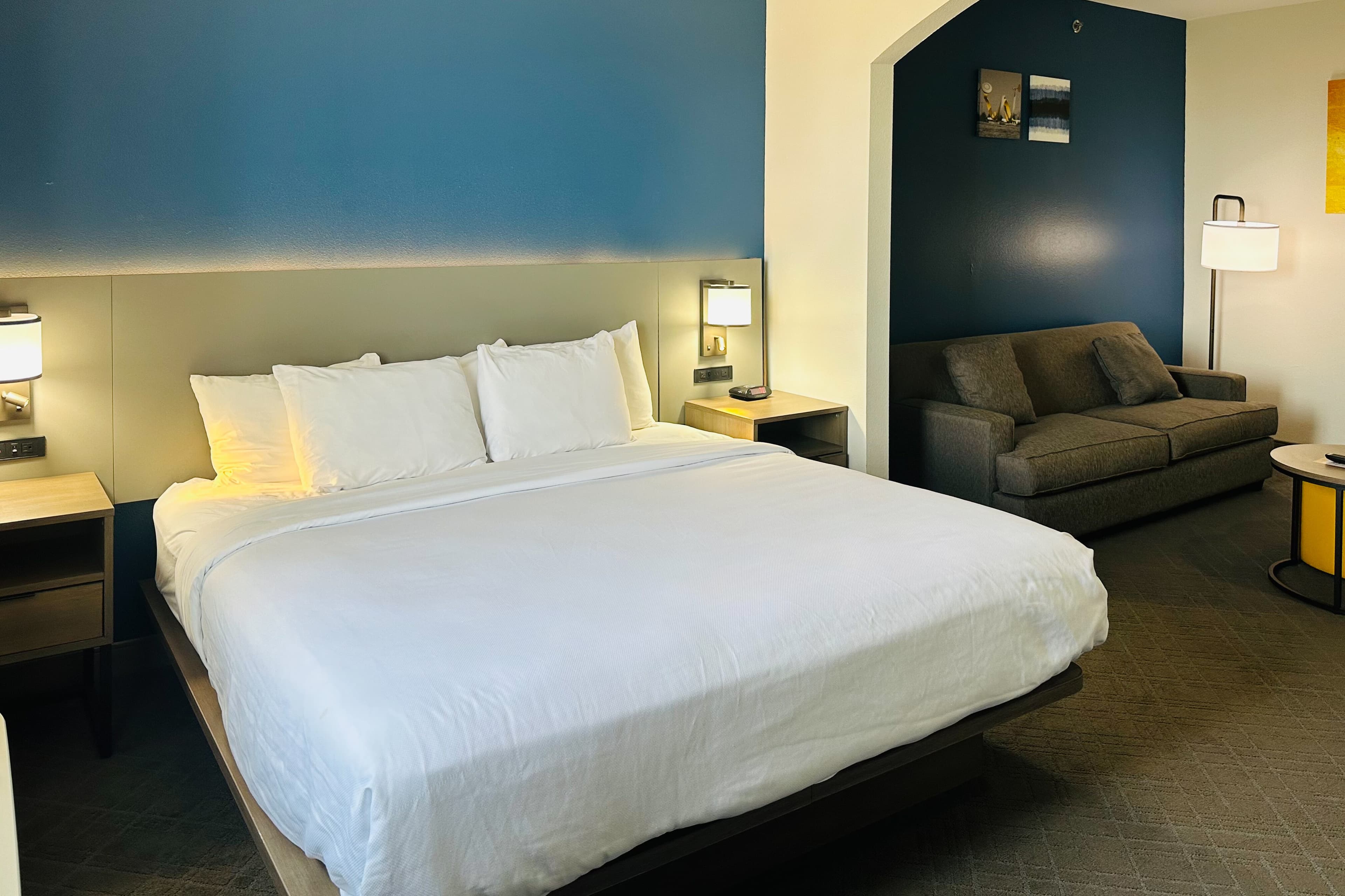 Comfort Inn & Suites Wylie - Image 2
