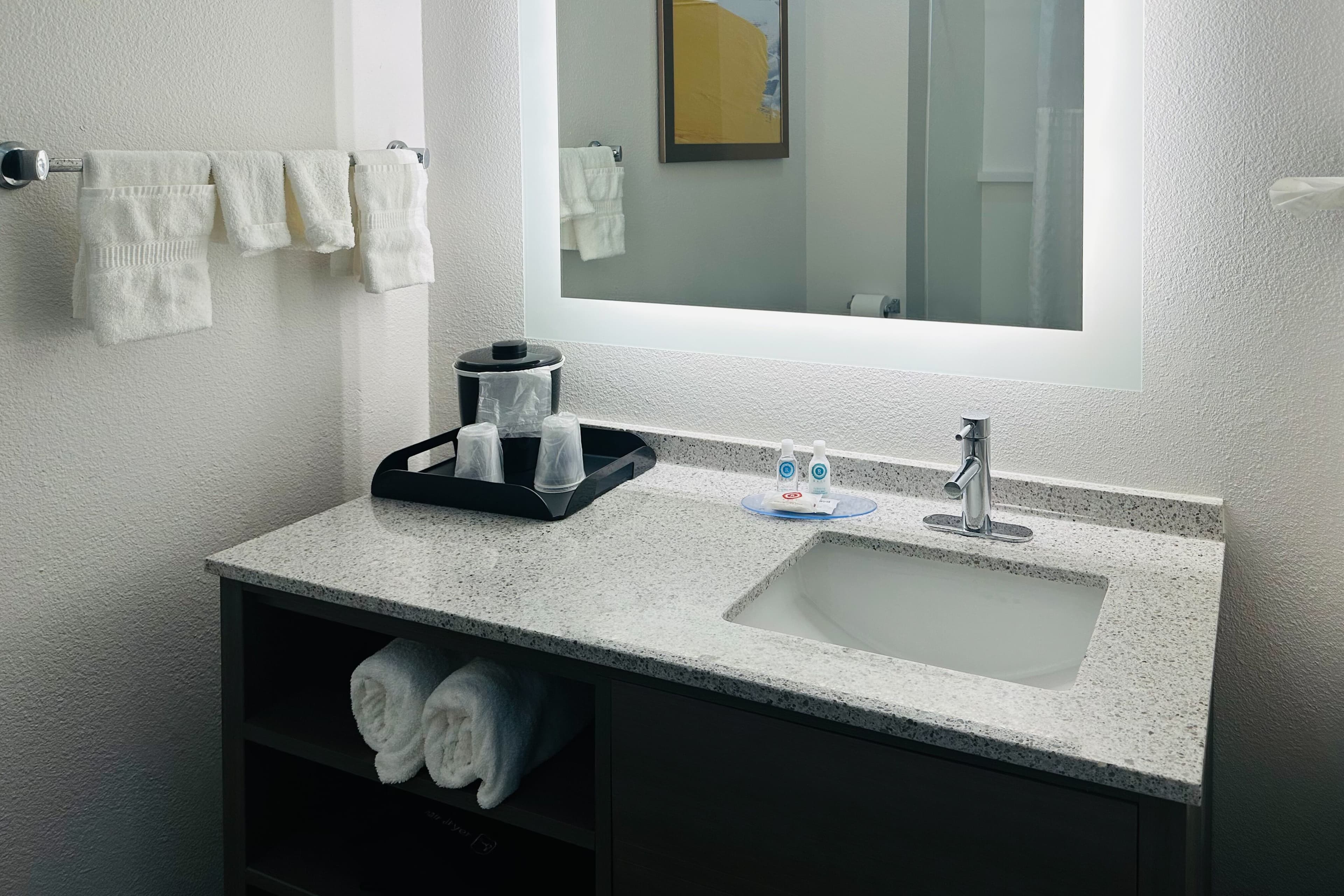 Comfort Inn & Suites Wylie — 11