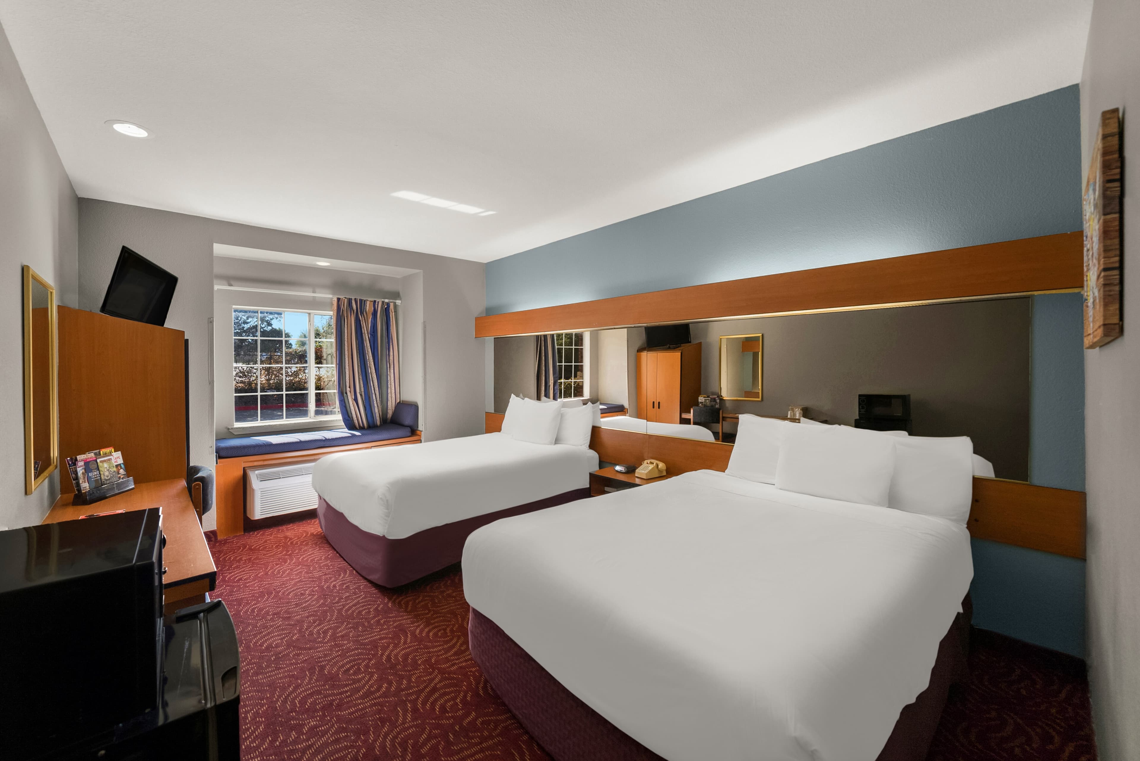 Econo Lodge Inn & Suites Mesquite - Dallas East — 20