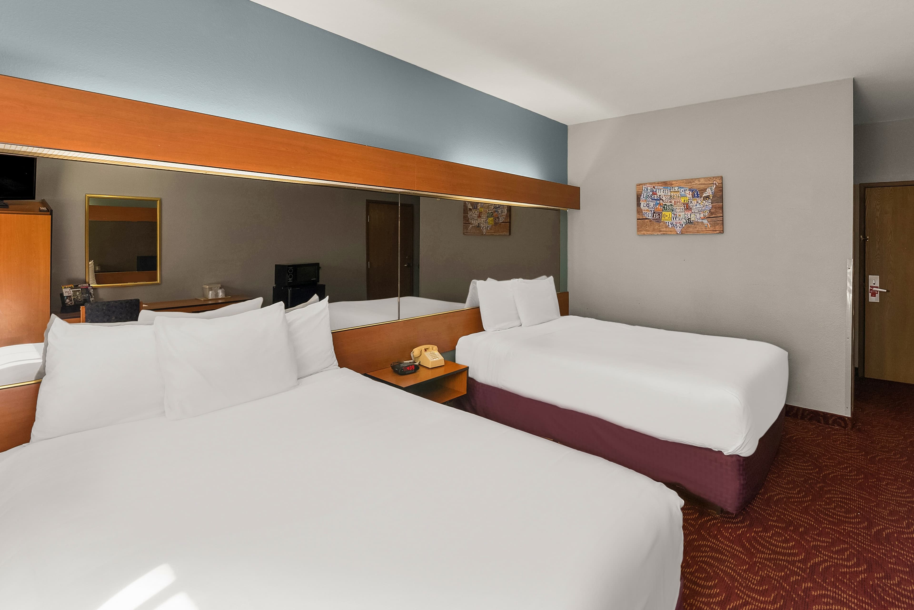 Econo Lodge Inn & Suites Mesquite - Dallas East — 21