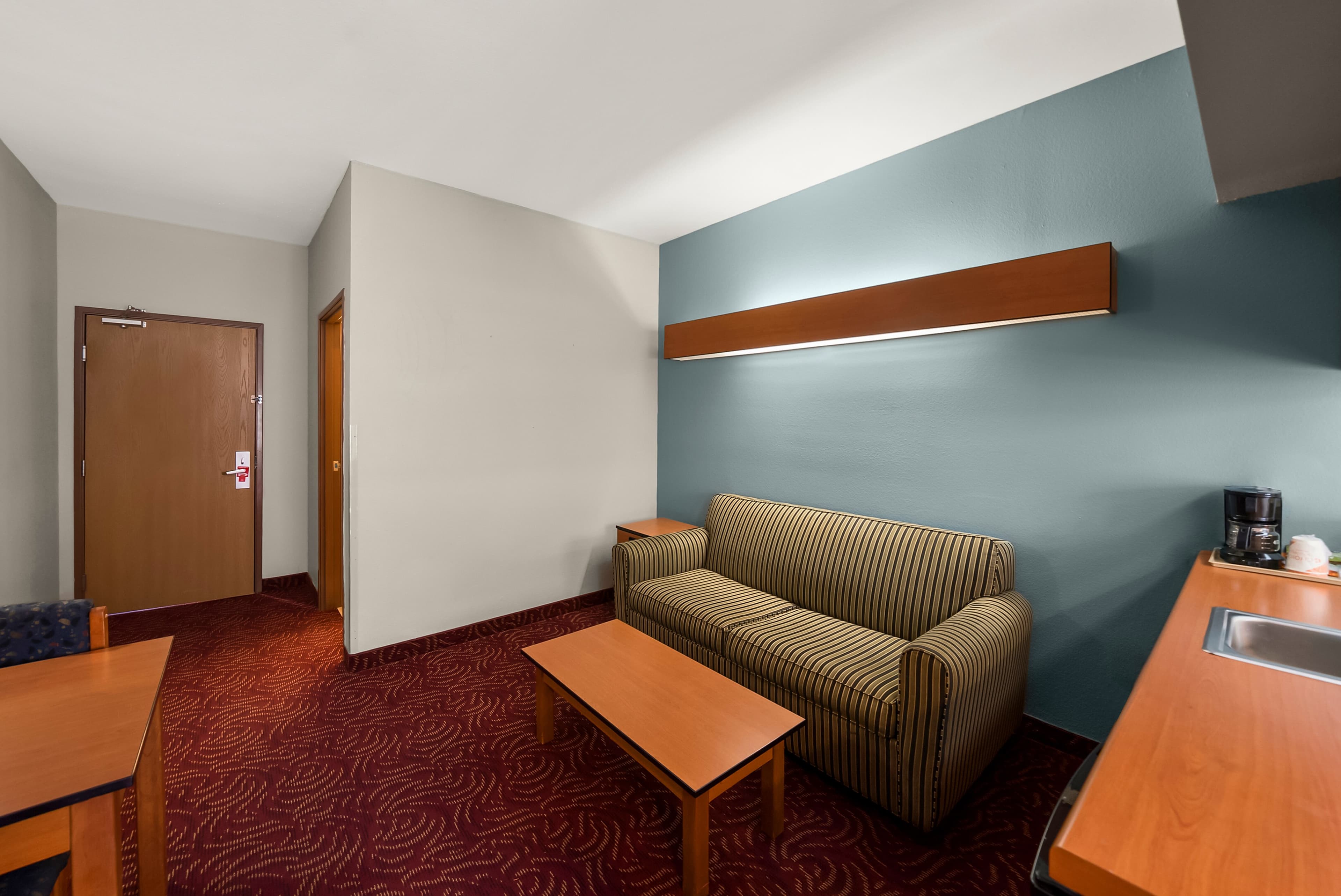 Econo Lodge Inn & Suites Mesquite - Dallas East — 27