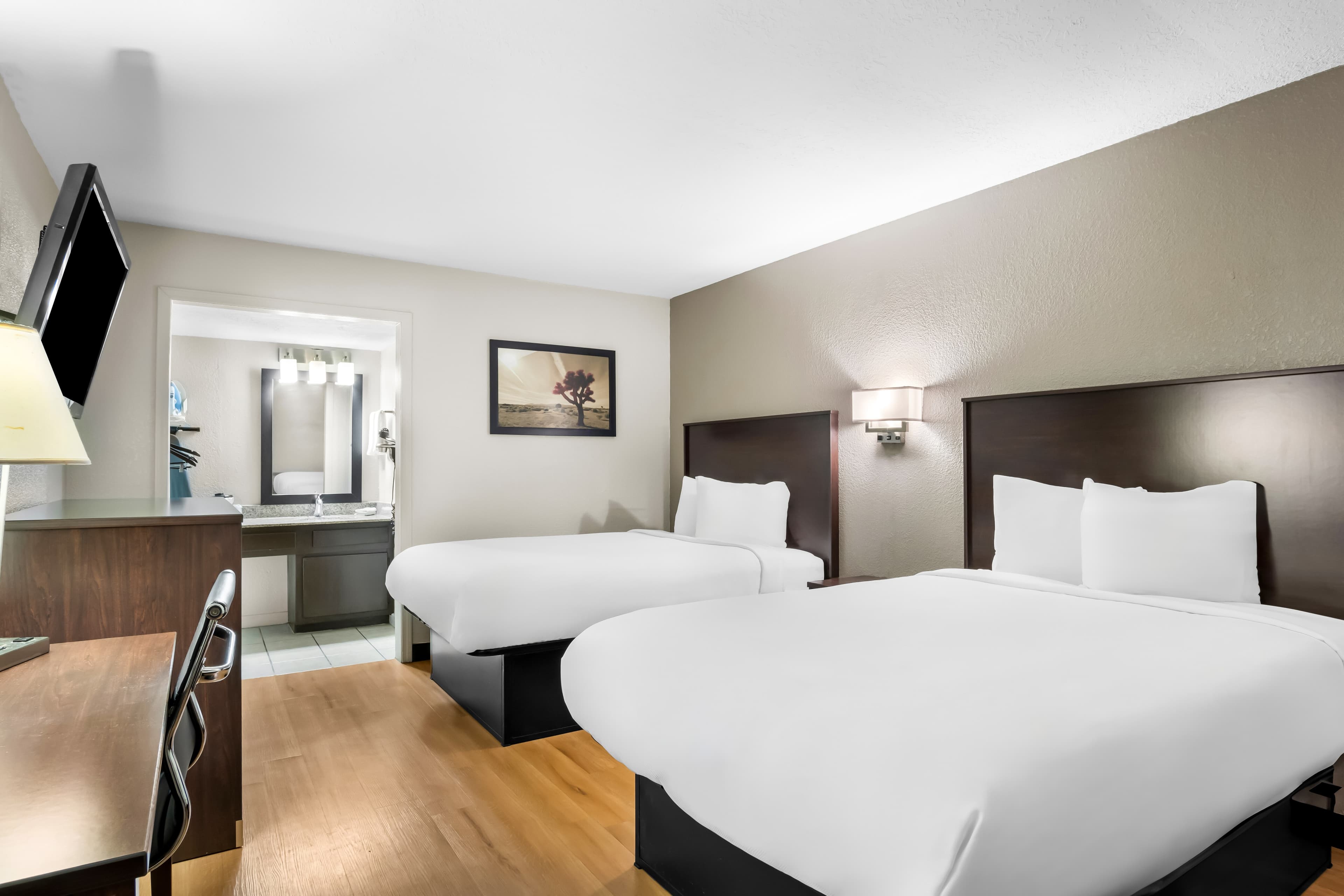 Rodeway Inn Waco Downtown near University — 9
