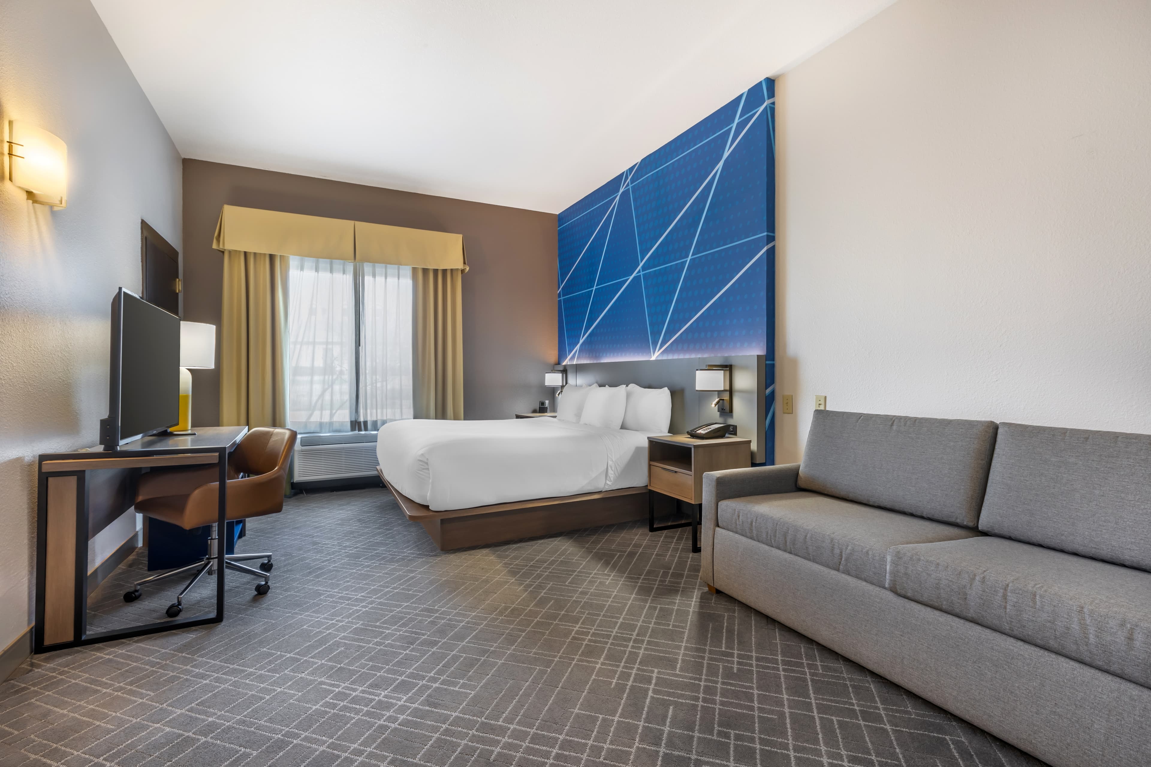 Comfort Inn & Suites Frisco East - McKinney — 2