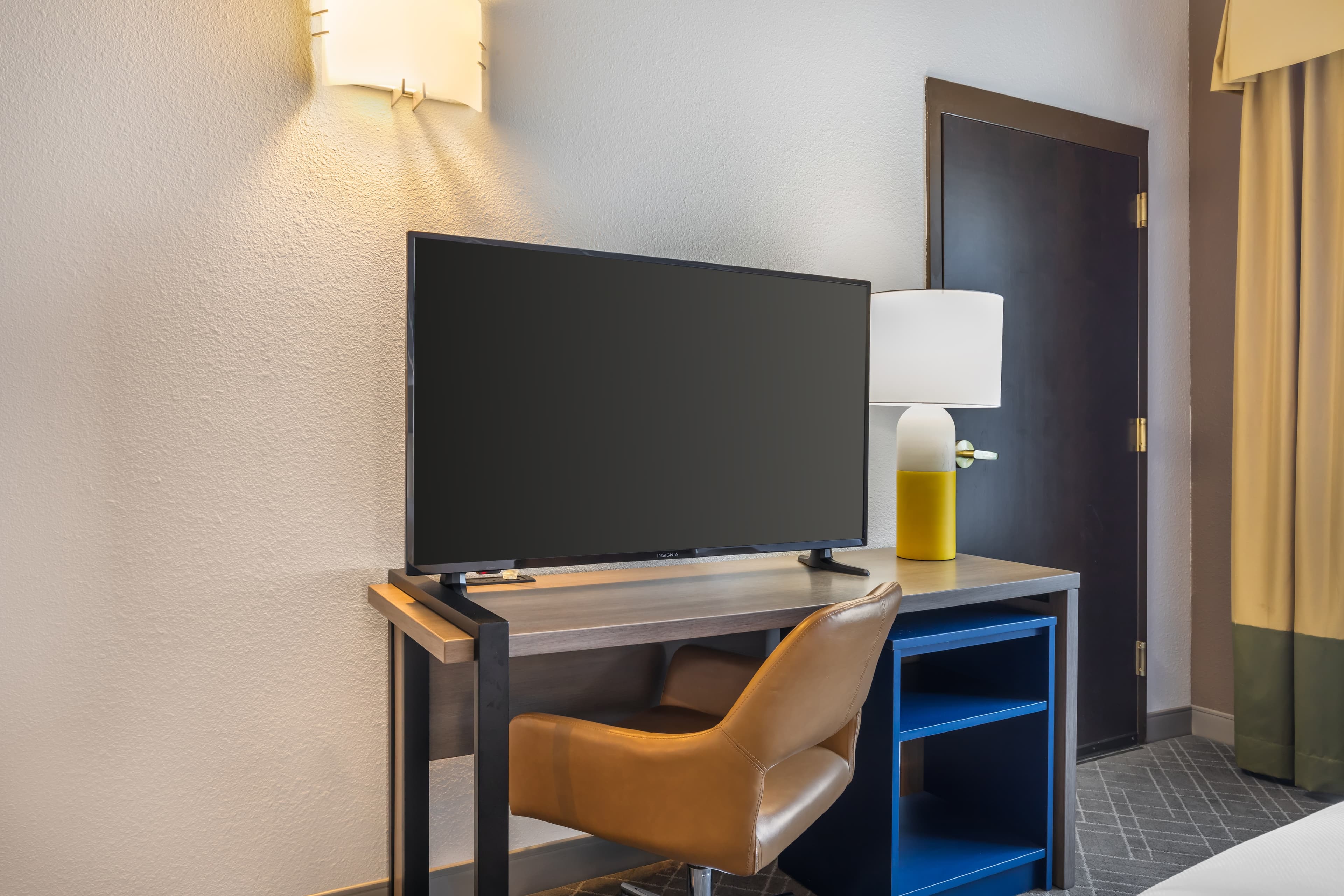 Comfort Inn & Suites Frisco East - McKinney — 3