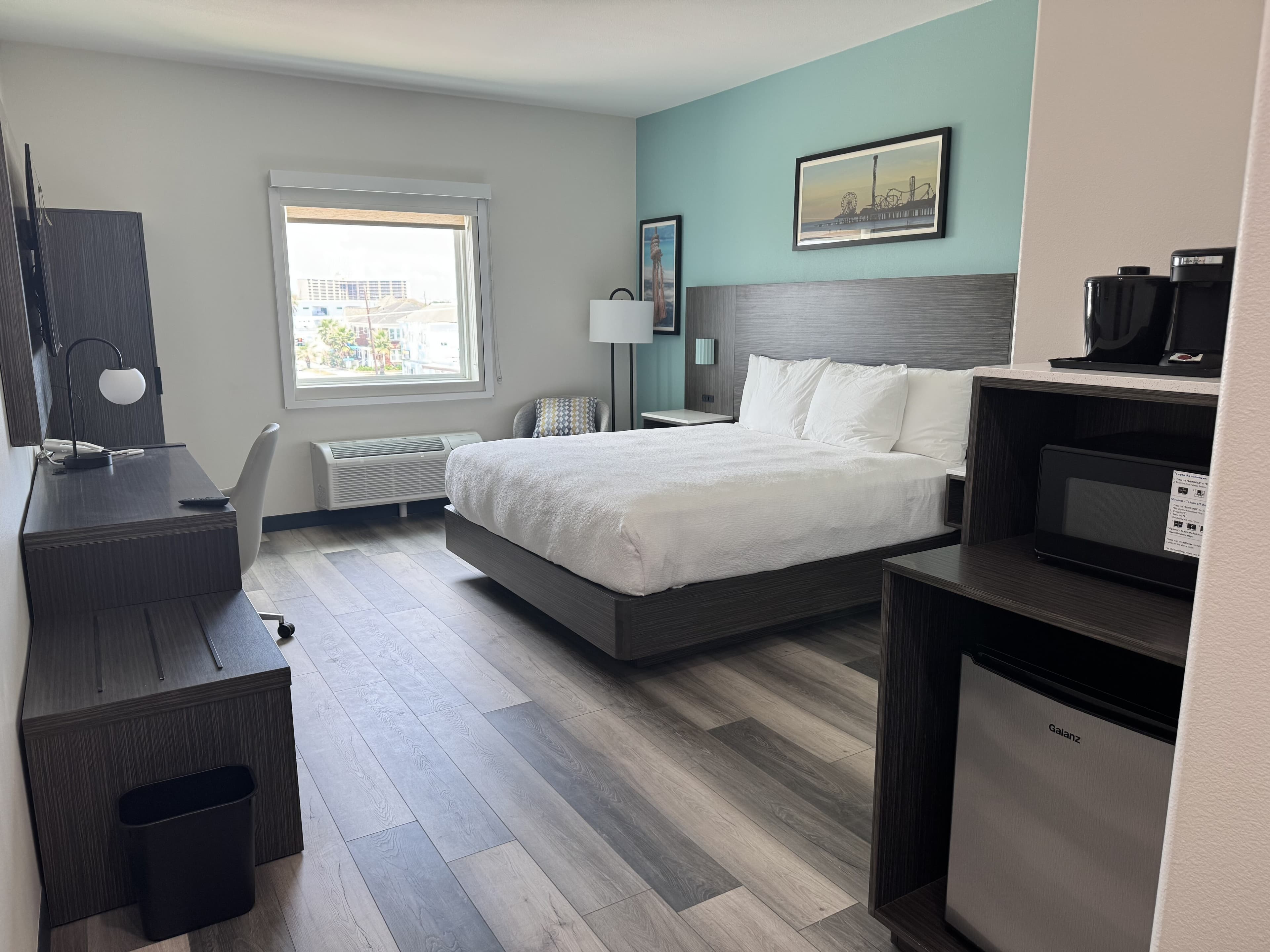 Seabreeze Hotel, an Ascend Collection Hotel - Image 1