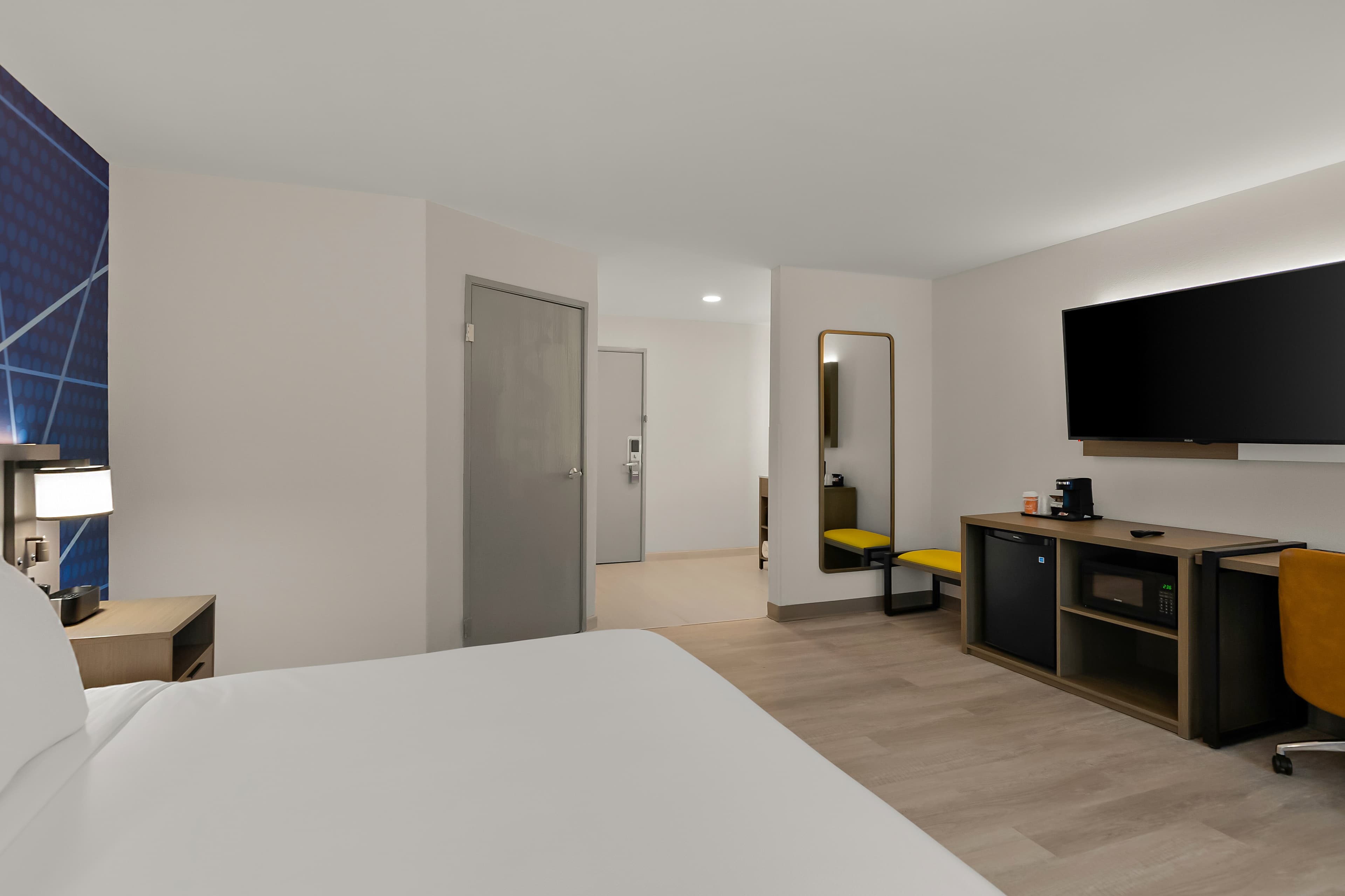 Comfort Inn Conroe — 7