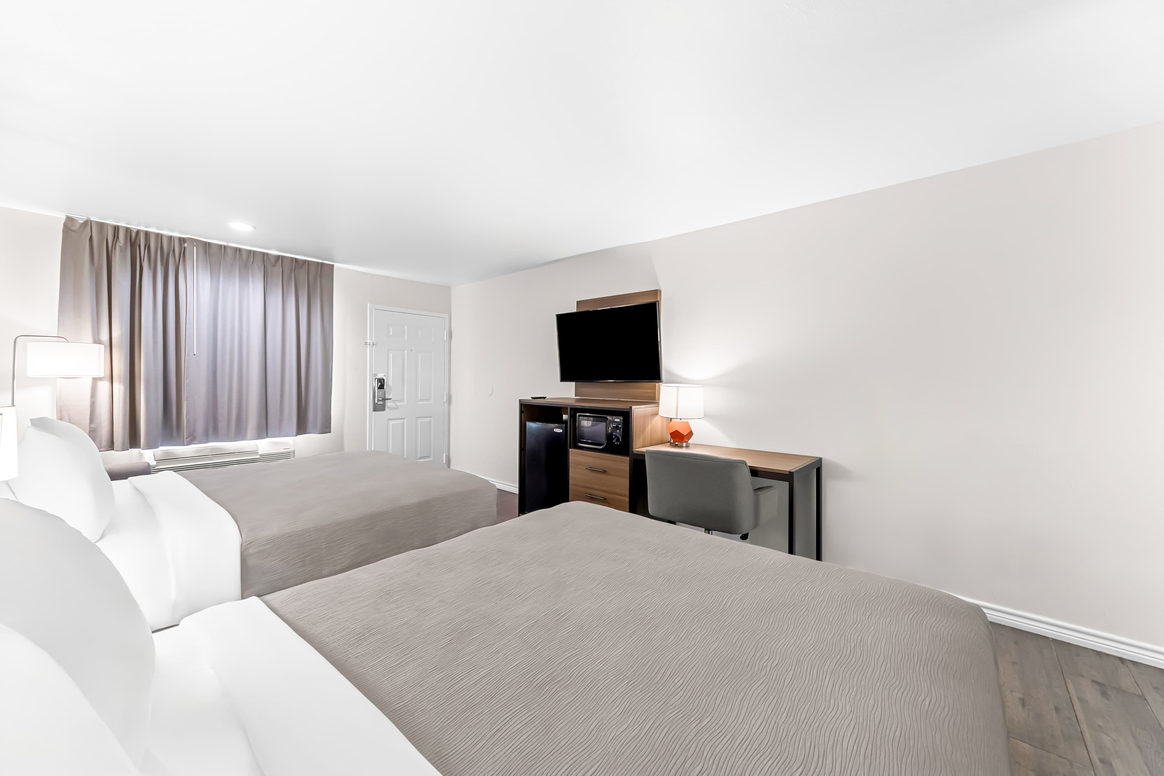 Quality Inn & Suites Port Lavaca near Lighthouse Beach — 41