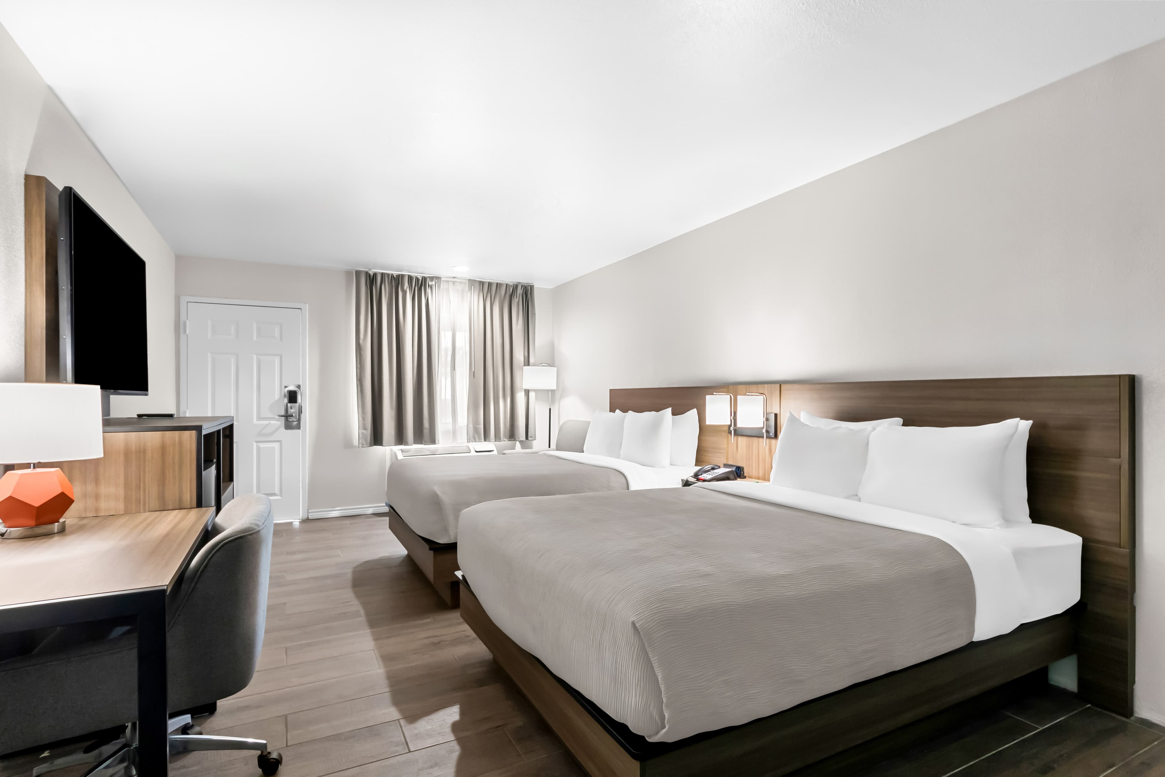 Quality Inn & Suites Port Lavaca near Lighthouse Beach — 44