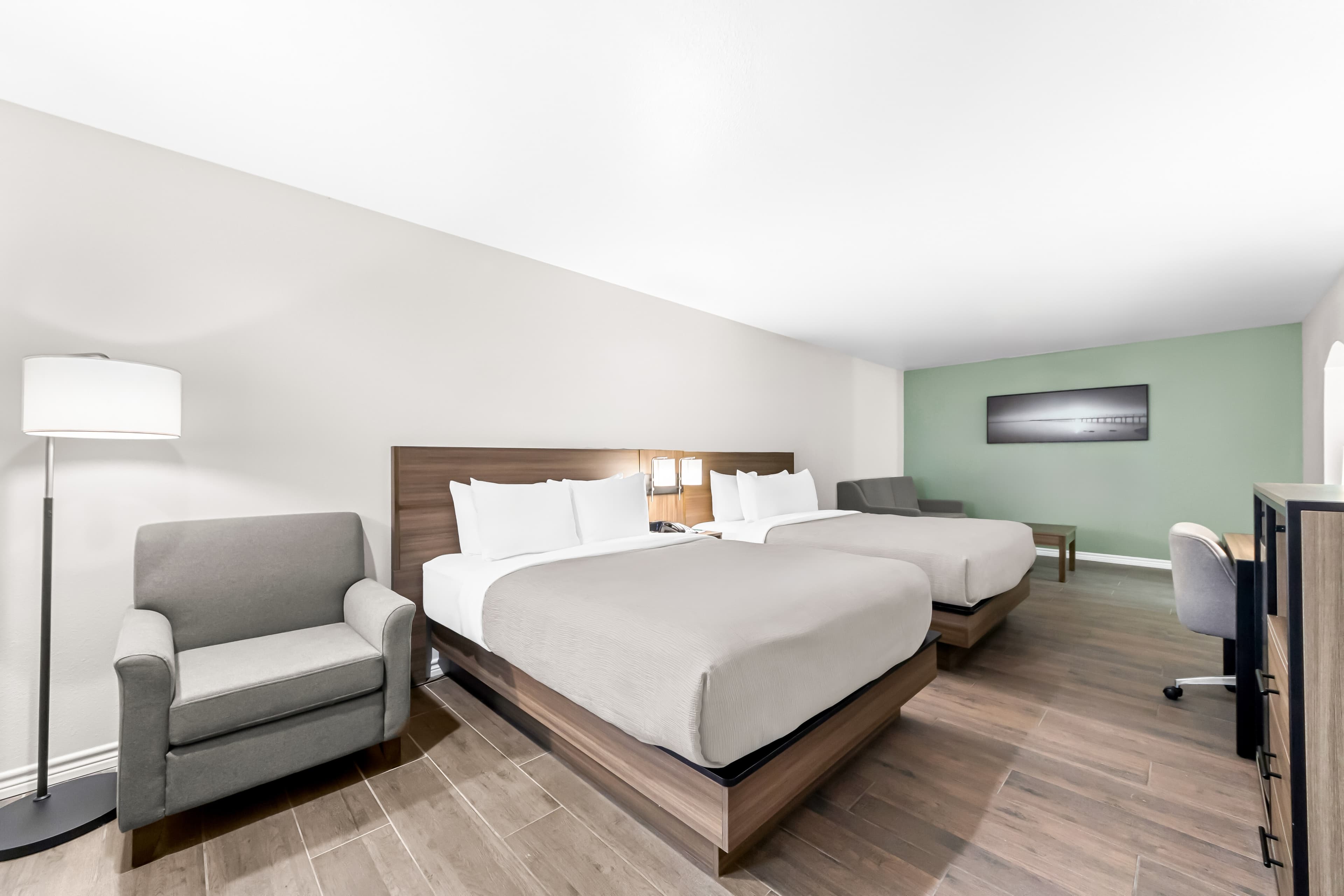 Quality Inn & Suites Port Lavaca near Lighthouse Beach — 46