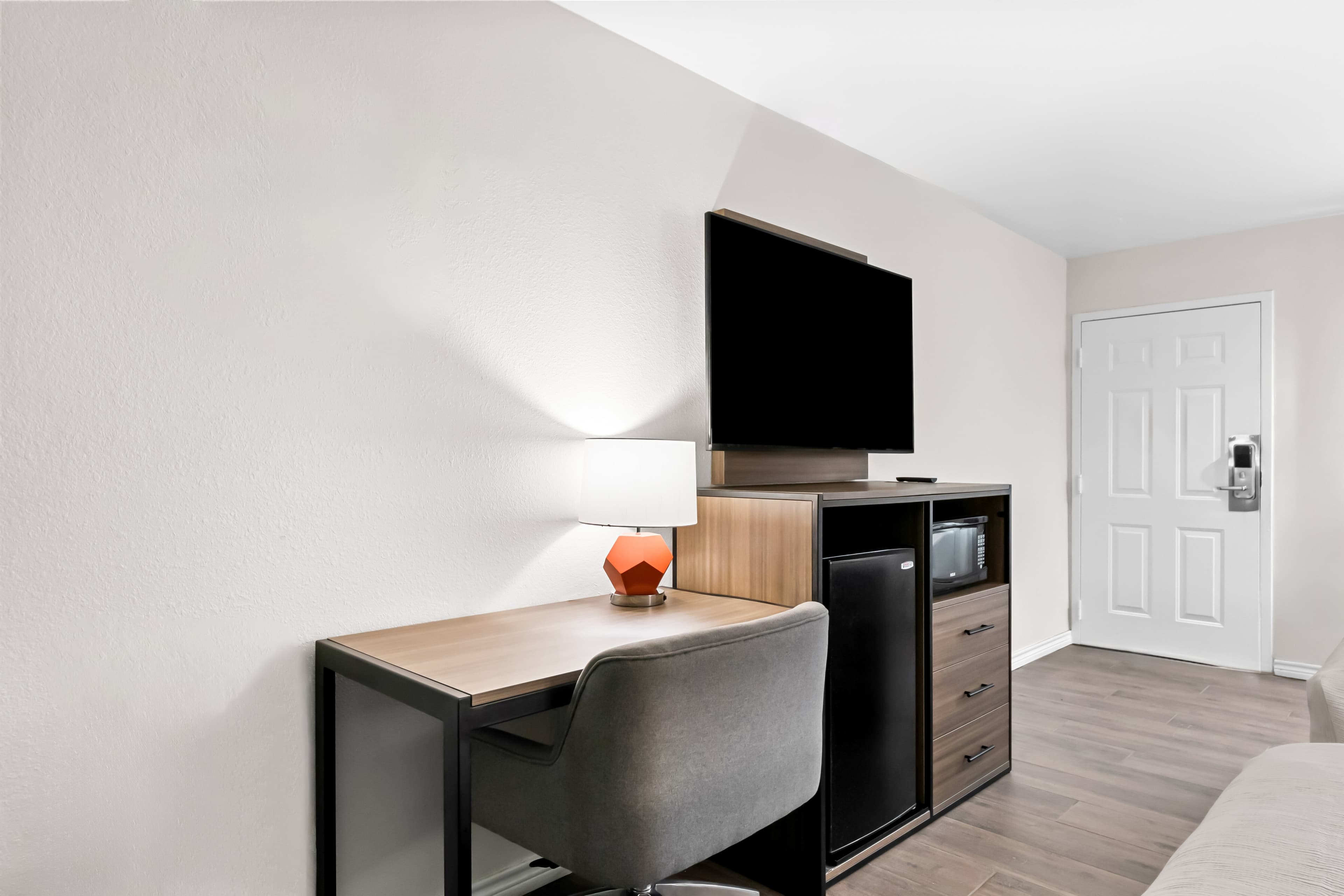 Quality Inn & Suites Port Lavaca near Lighthouse Beach — 47