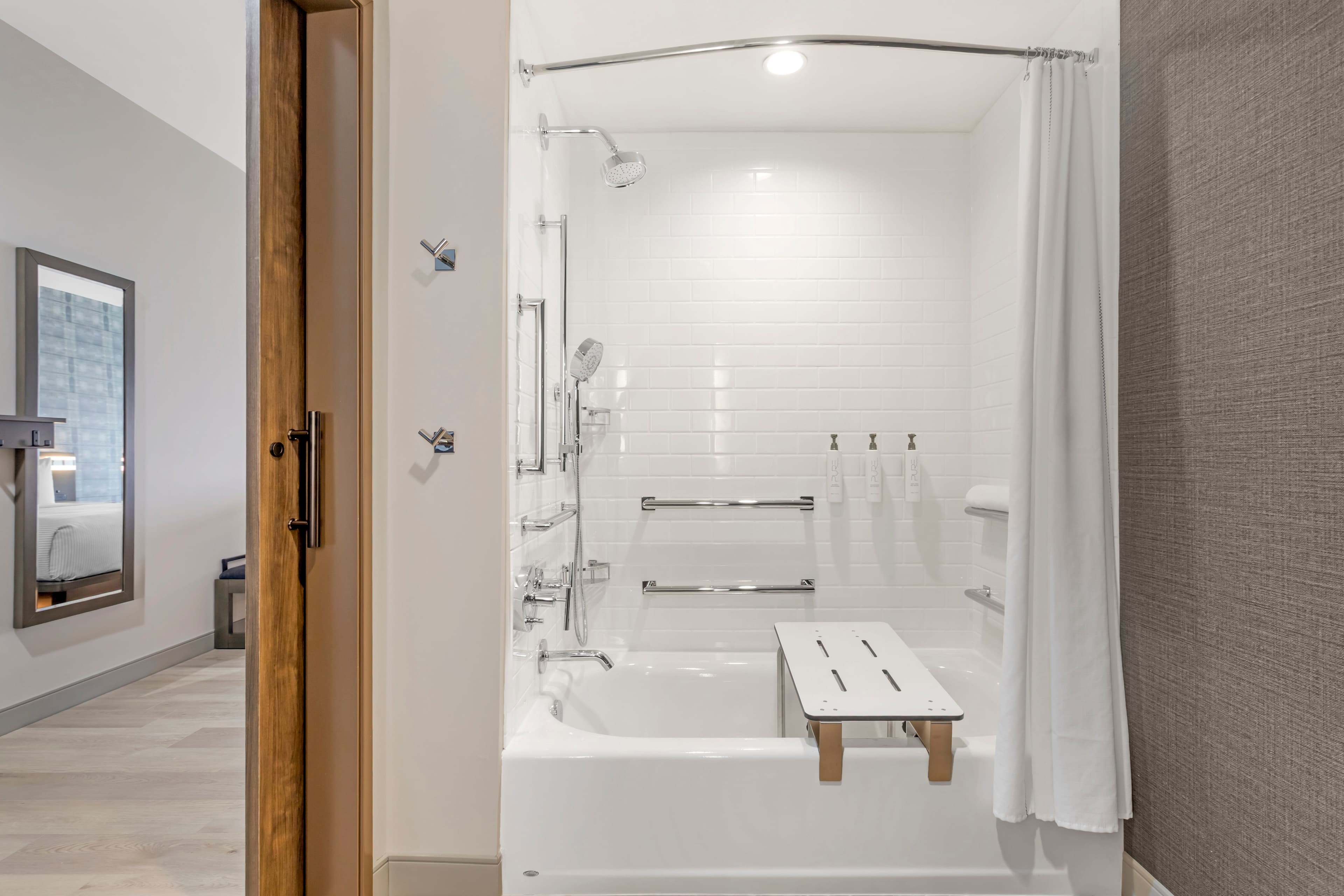 Cambria Hotel Fort Worth - Medical Center — 10