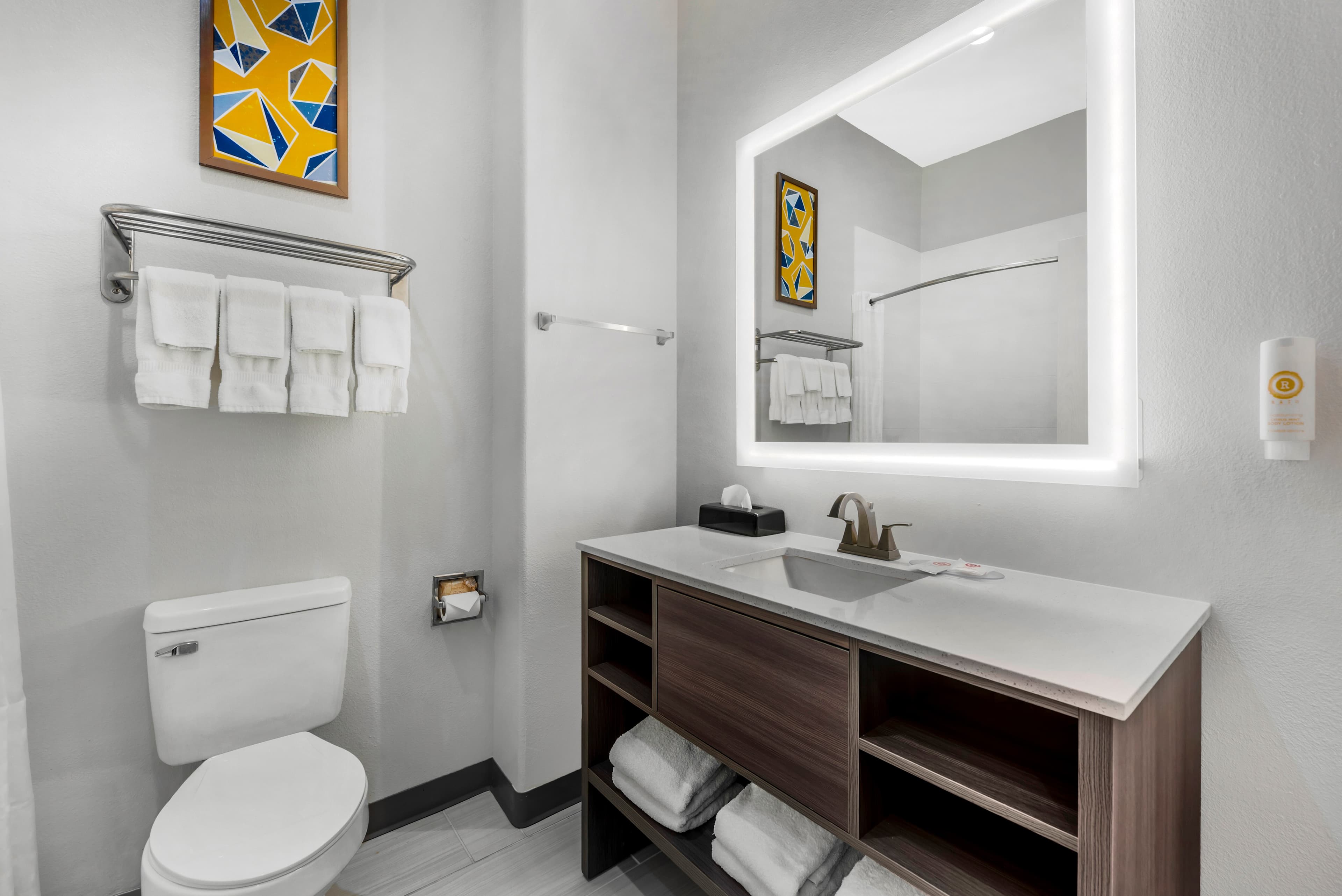 Comfort Inn & Suites Schulenburg — 17