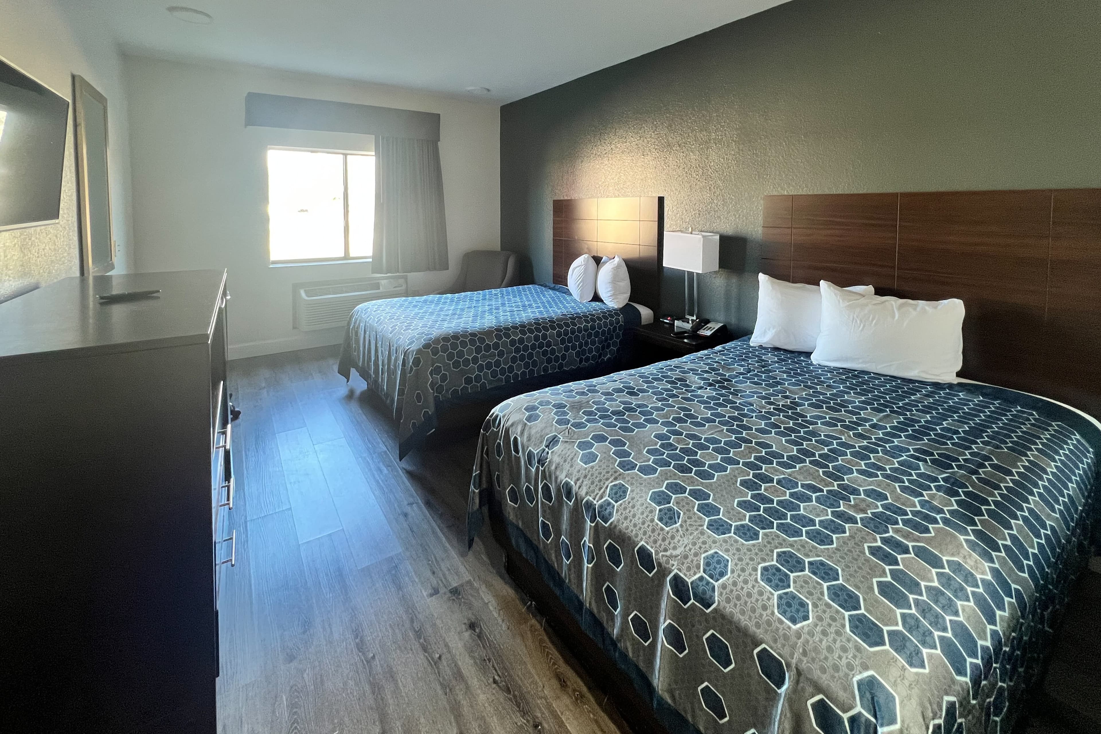 Econo Lodge Beaumont I-10 South — 15