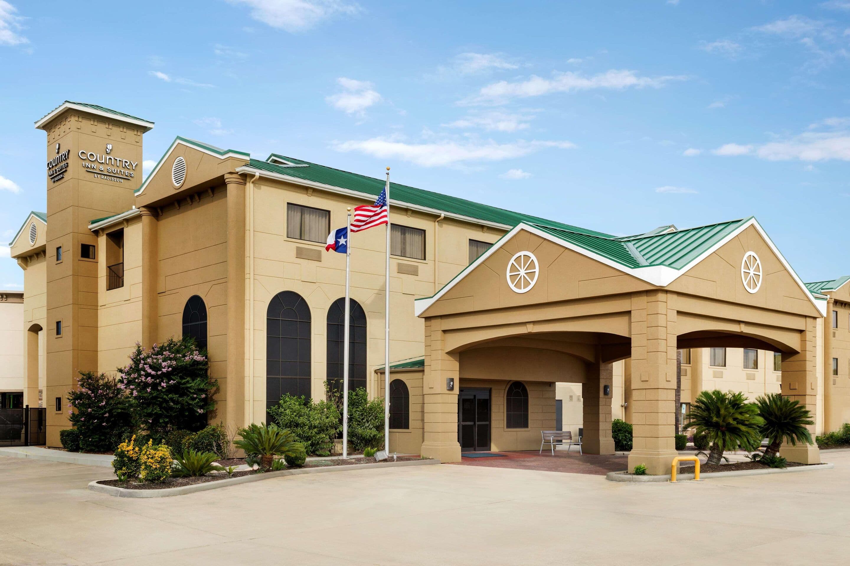 Country Inn & Suites by Radisson, Houston Northwest, TX - Image 1