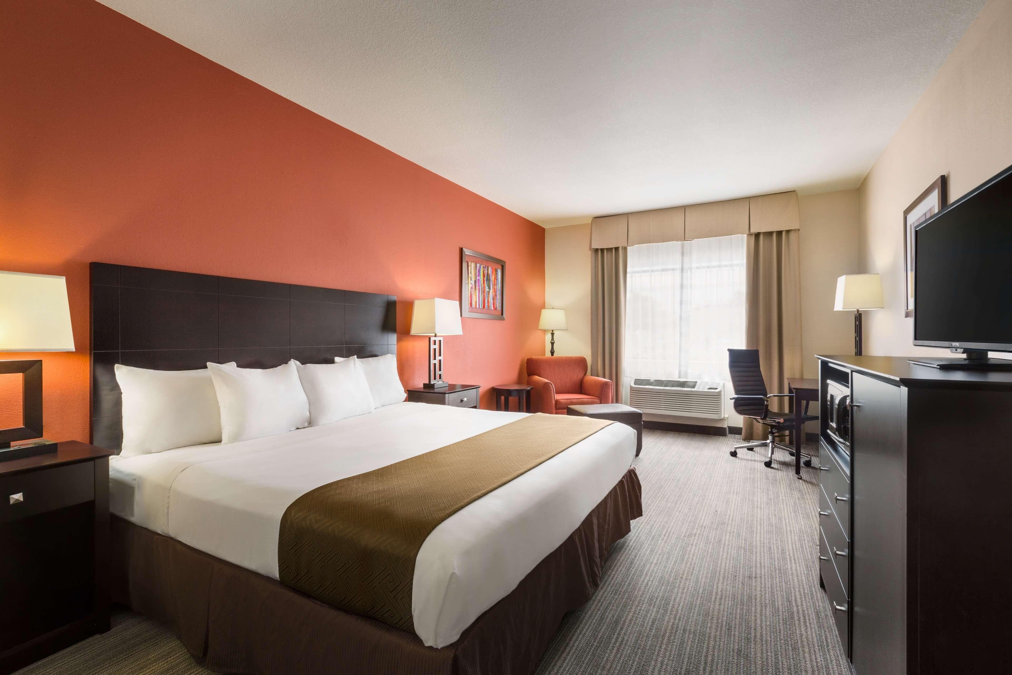 Country Inn & Suites by Radisson, Houston Northwest, TX - Image 2