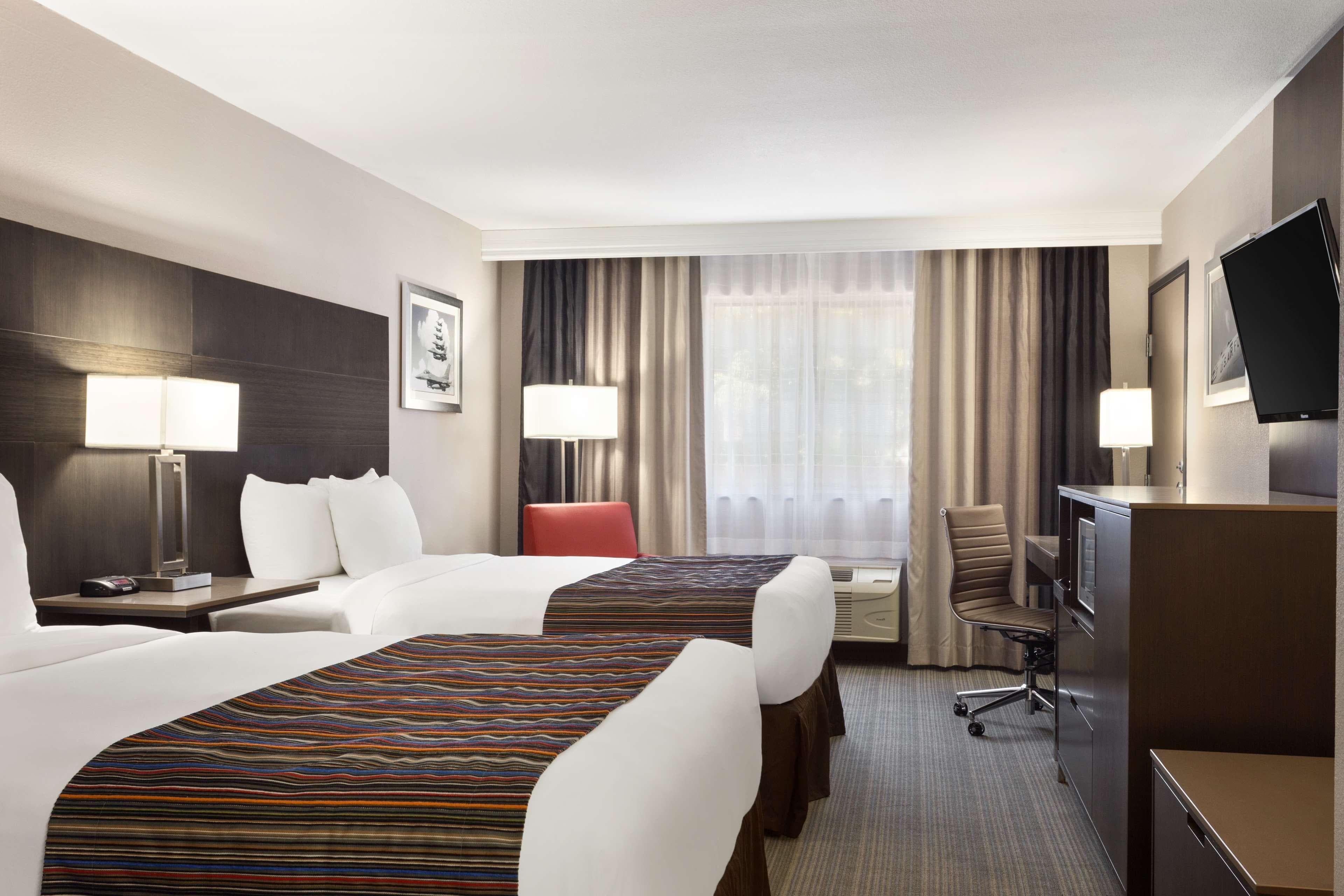 Country Inn & Suites by Radisson, San Antonio Lackland AFB - SeaWorld Area - Image 5