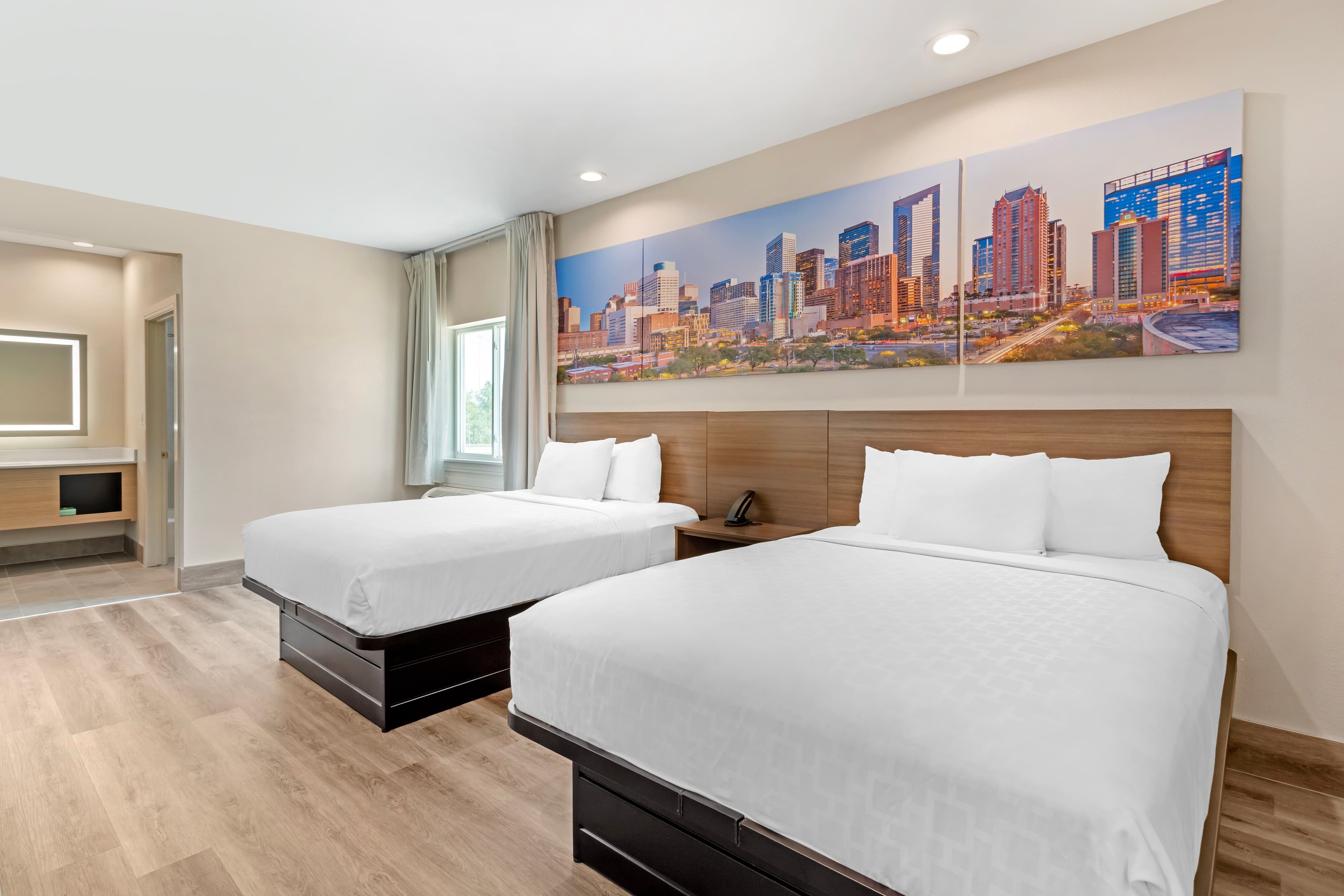 Clarion Pointe Spring - Houston North — 16