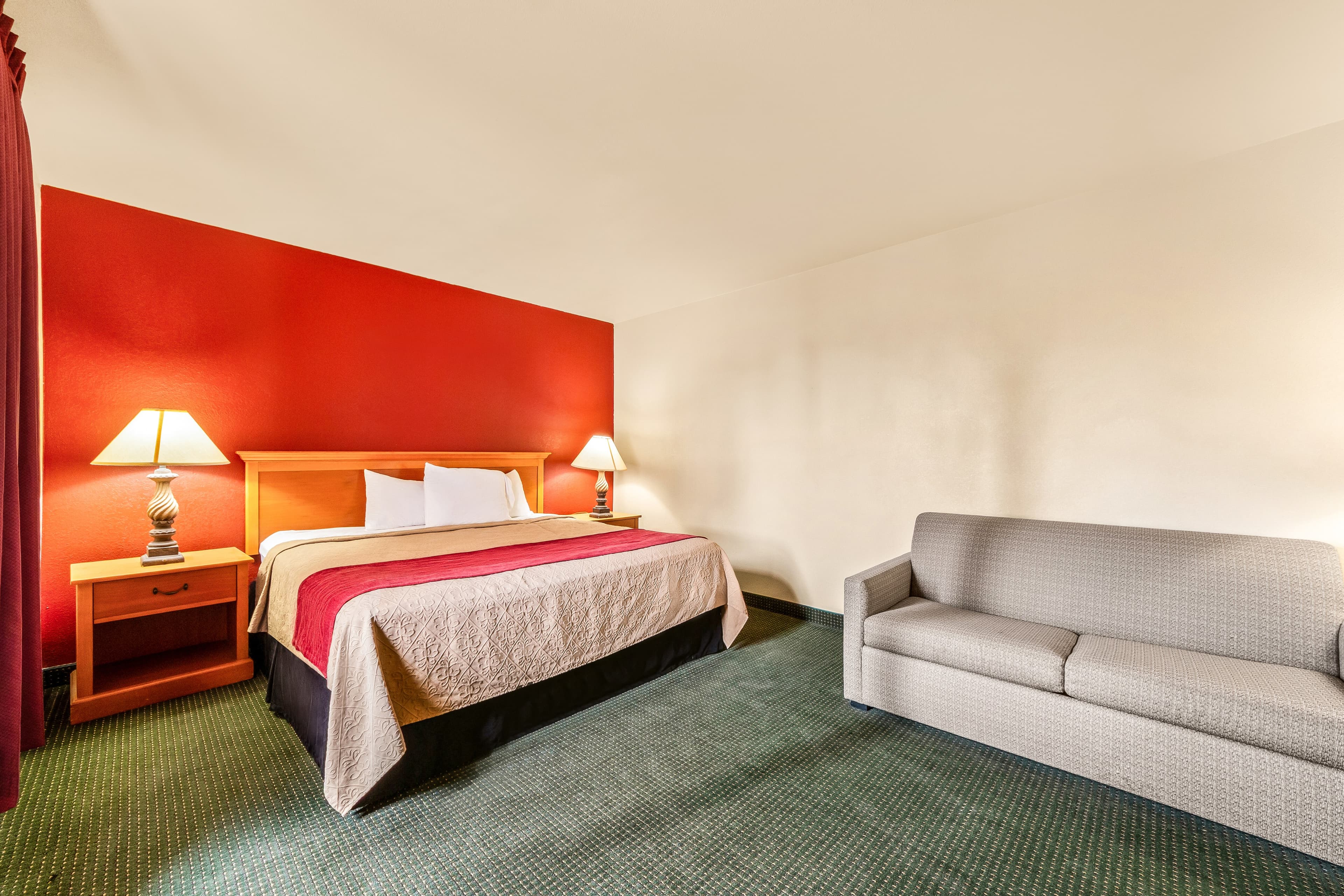 Econo Lodge Del Rio - Image 4