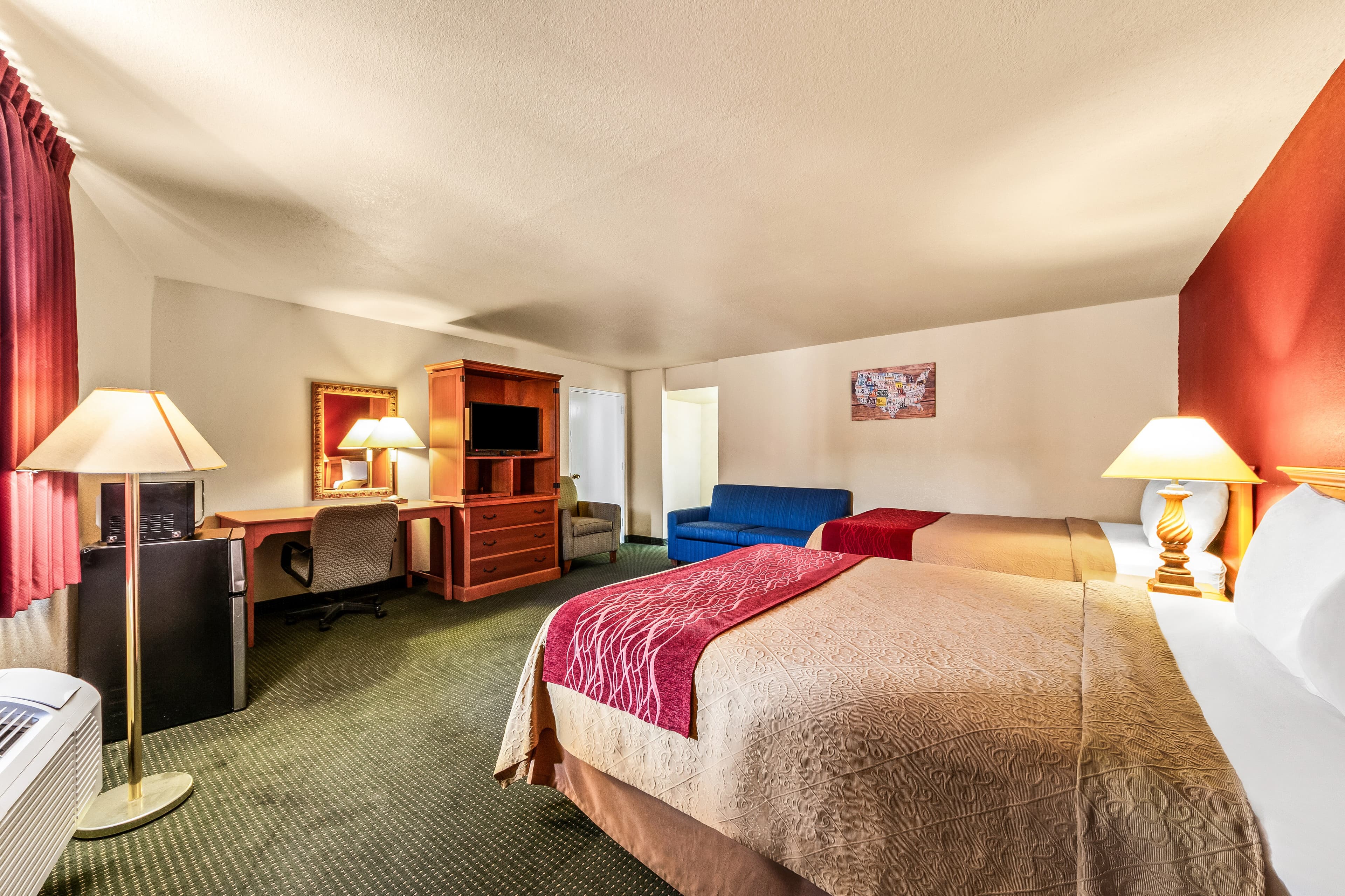 Econo Lodge Del Rio — 20