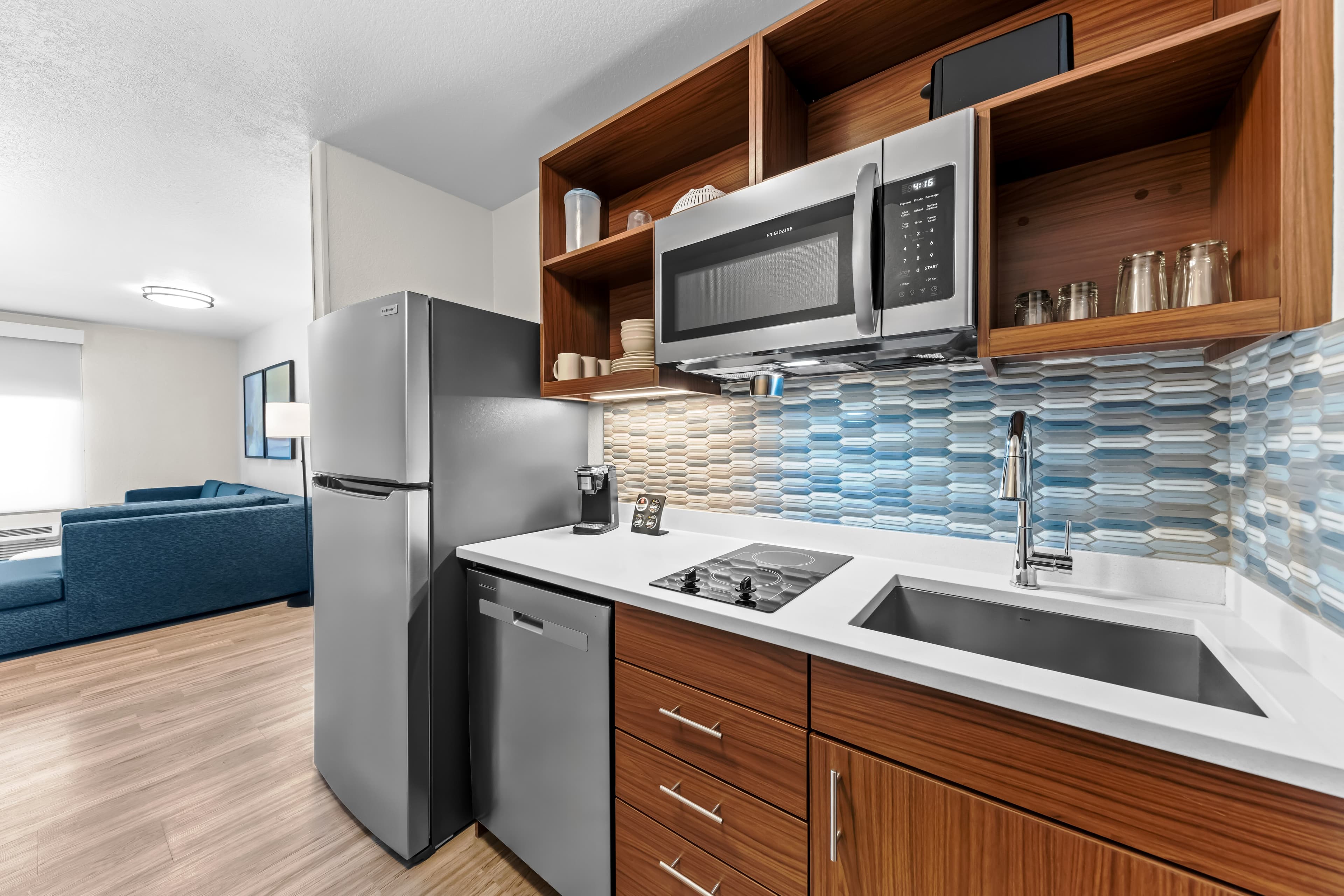 Everhome Suites Waco - Image 3