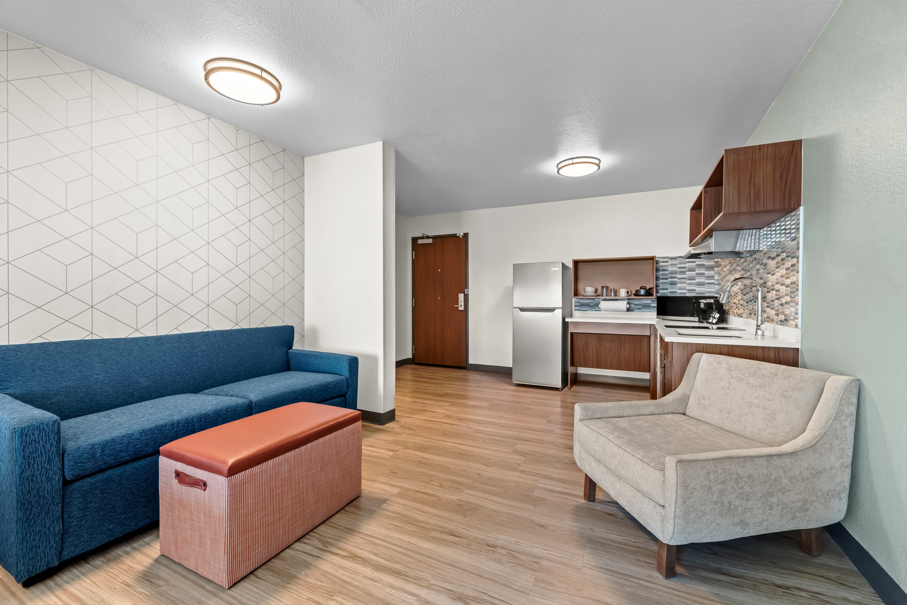 Everhome Suites Waco — 8