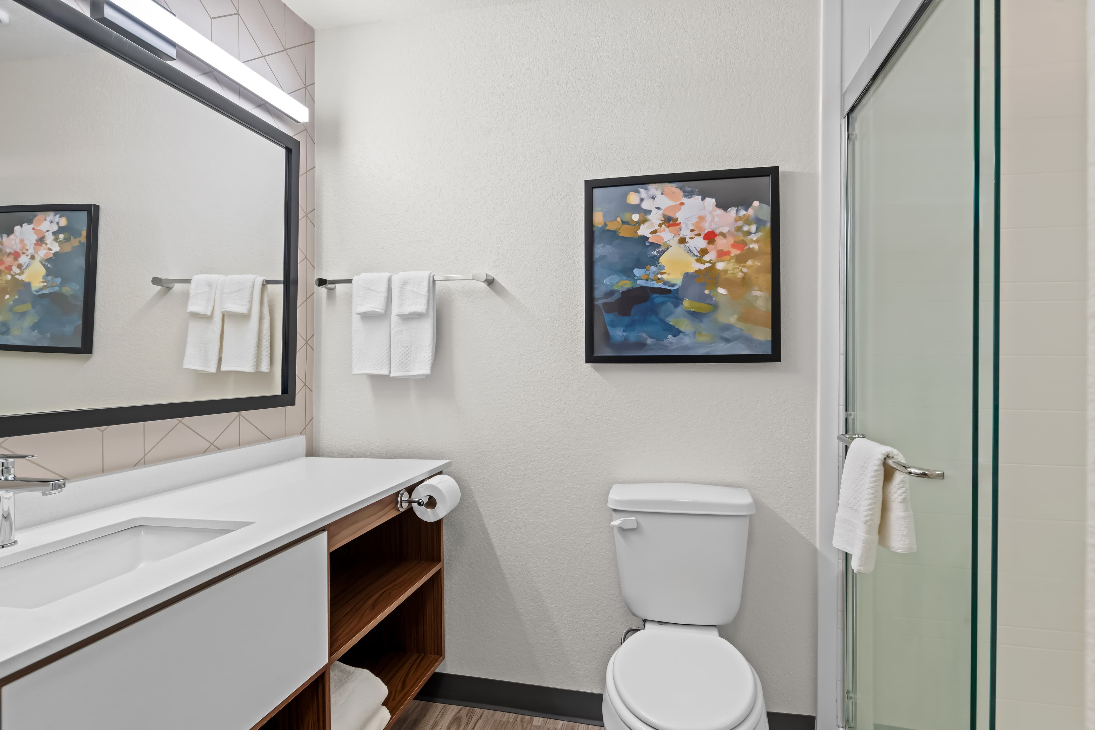 Everhome Suites Waco — 19