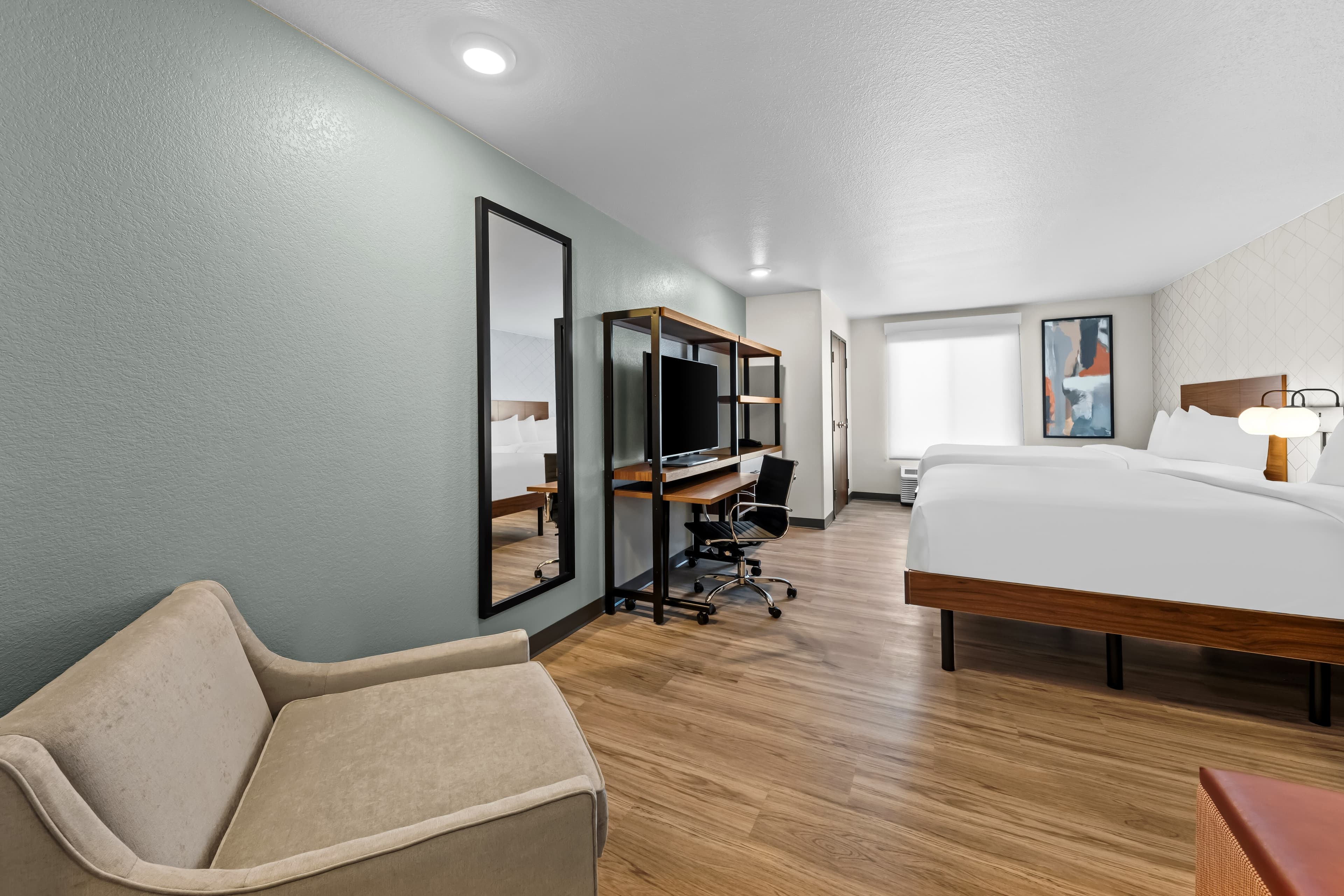 Everhome Suites Waco — 21