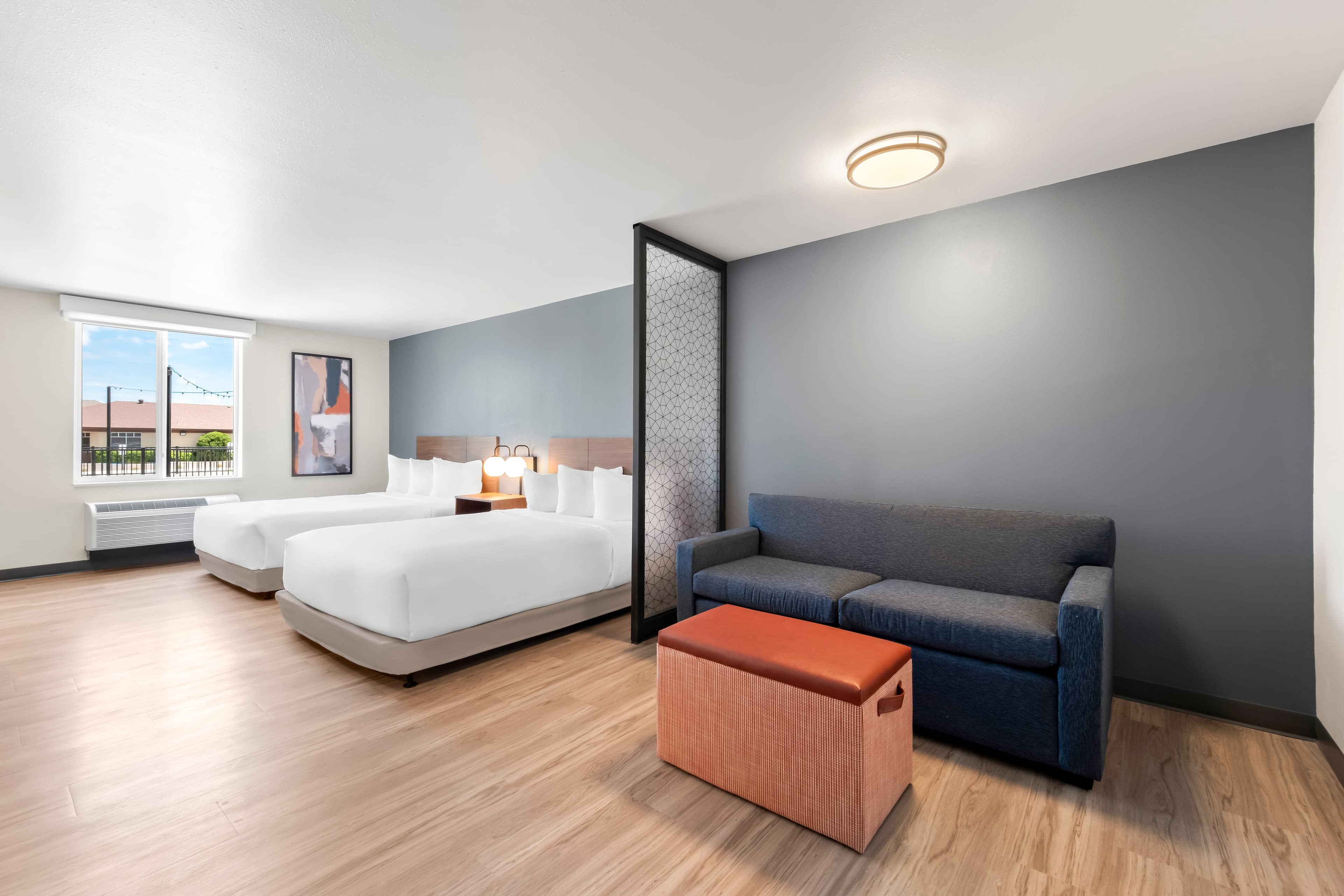 Everhome Suites Amarillo West - Medical Center - Image 1