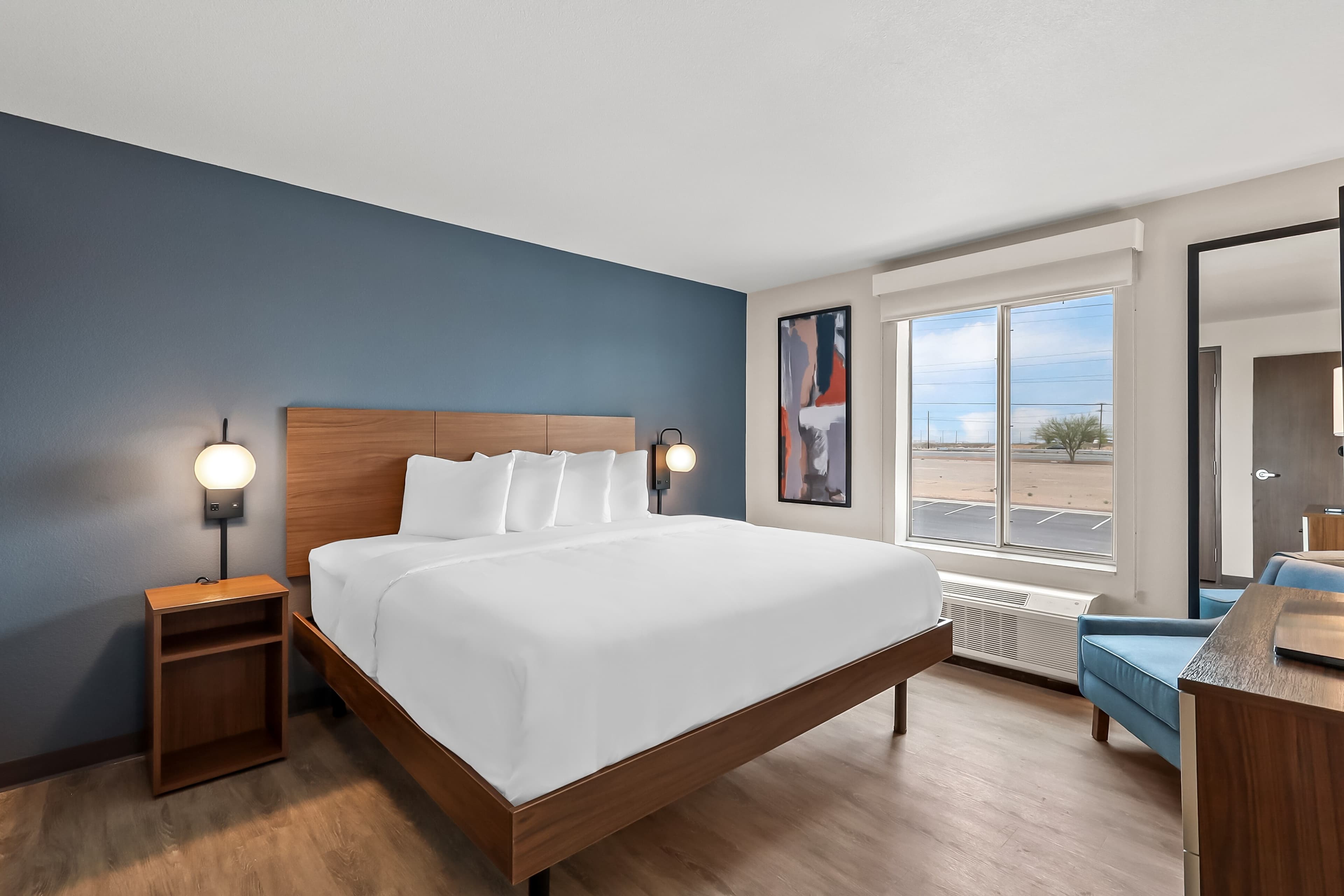 Everhome Suites El Paso Airport near Fort Bliss — 25